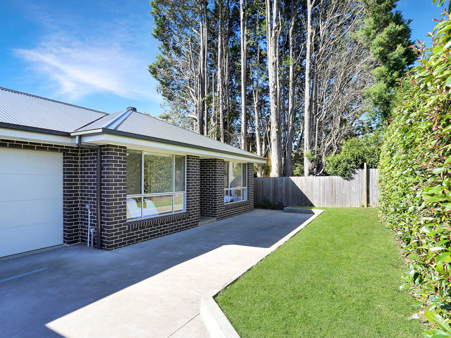 52 & 52a Yarrawa Street Moss Vale 52 & 52a Yarrawa Street Moss Vale