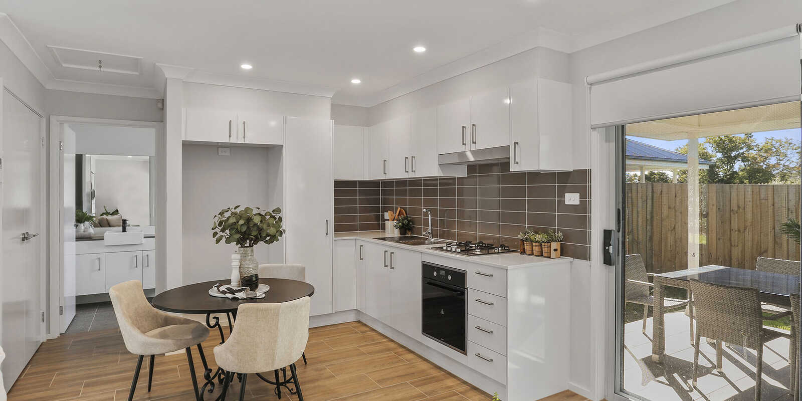 52 & 52a Yarrawa Street Moss Vale 52 & 52a Yarrawa Street Moss Vale