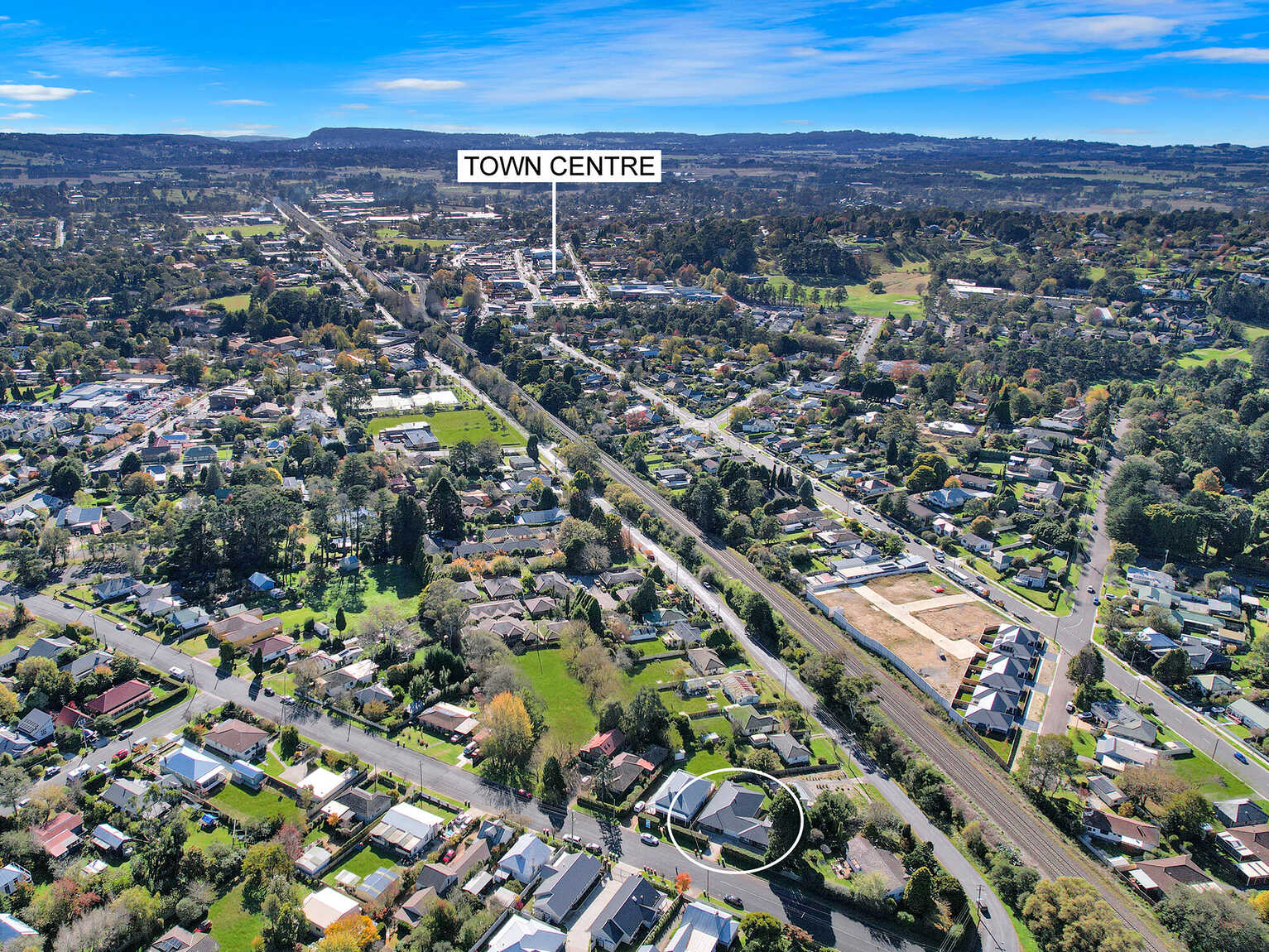 52 & 52a Yarrawa Street Moss Vale 52 & 52a Yarrawa Street Moss Vale