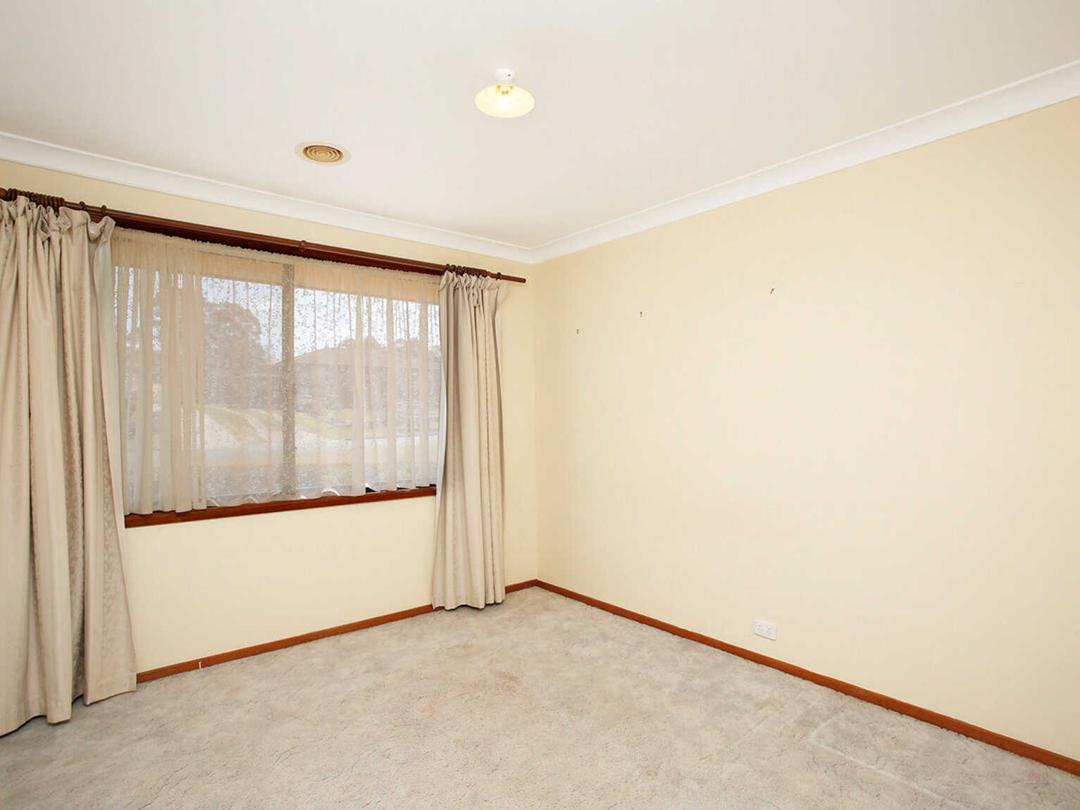 18 Roe Street Moss Vale 18 Roe Street Moss Vale