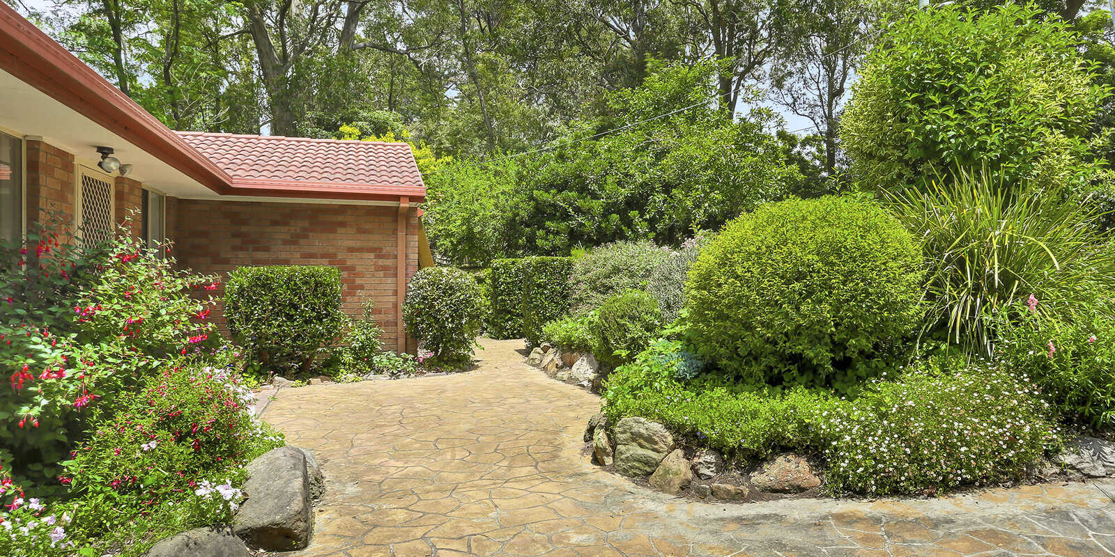 35 Ellsmore Road Bundanoon 35 Ellsmore Road Bundanoon