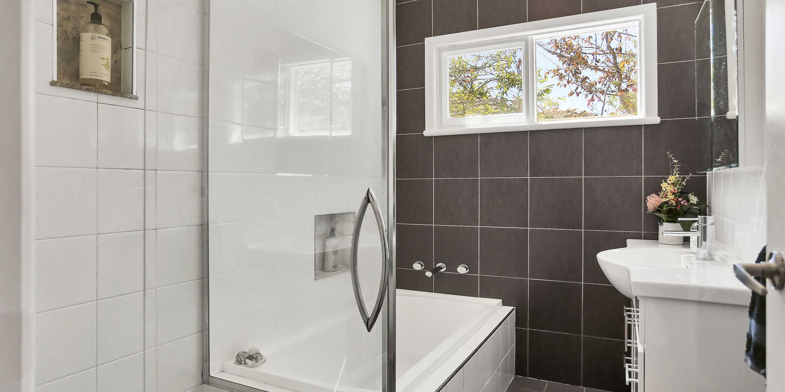 2a Pine Street Moss Vale 2a Pine Street Moss Vale
