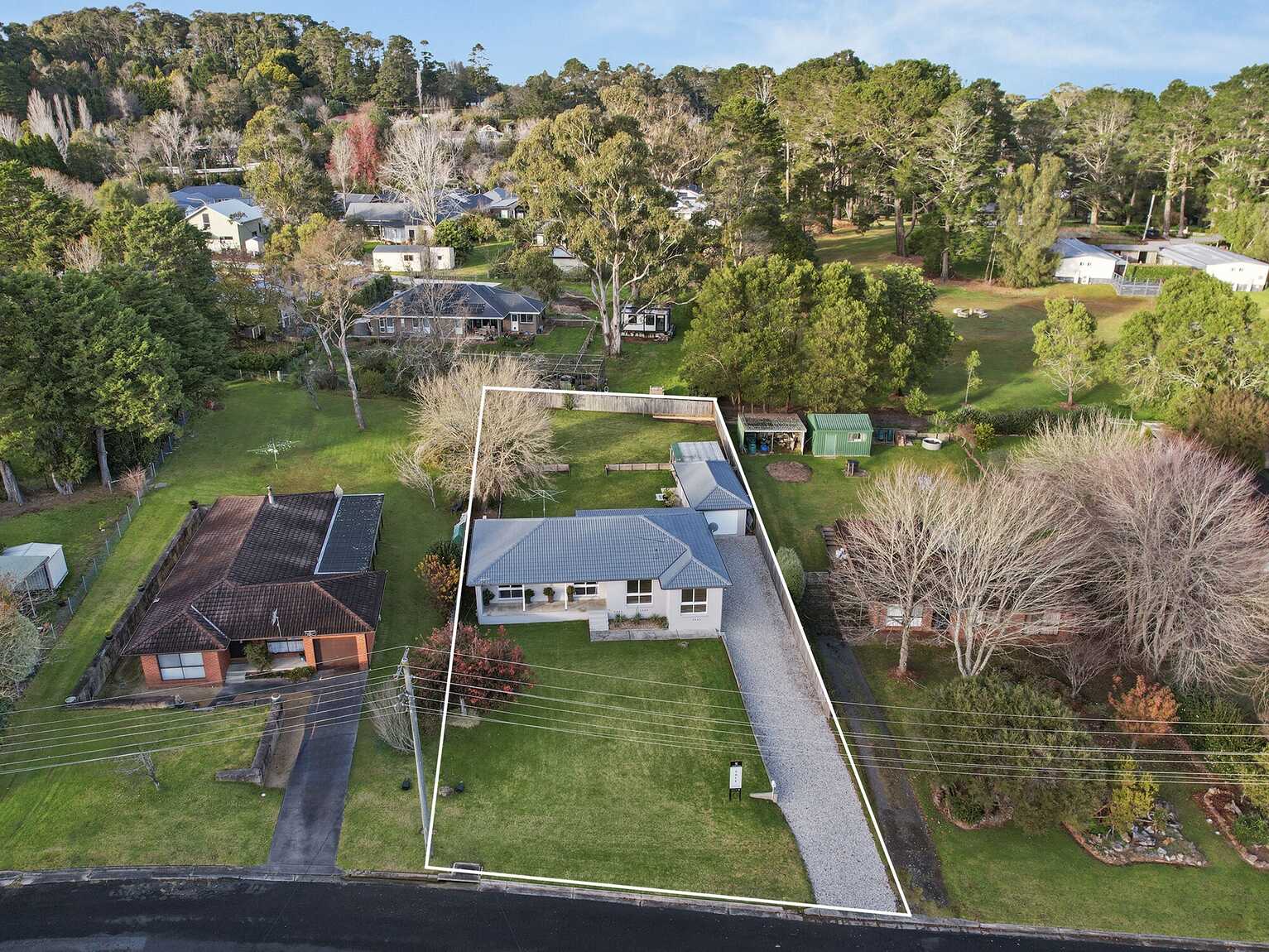 39 Bindar Crescent Bundanoon 39 Bindar Crescent Bundanoon
