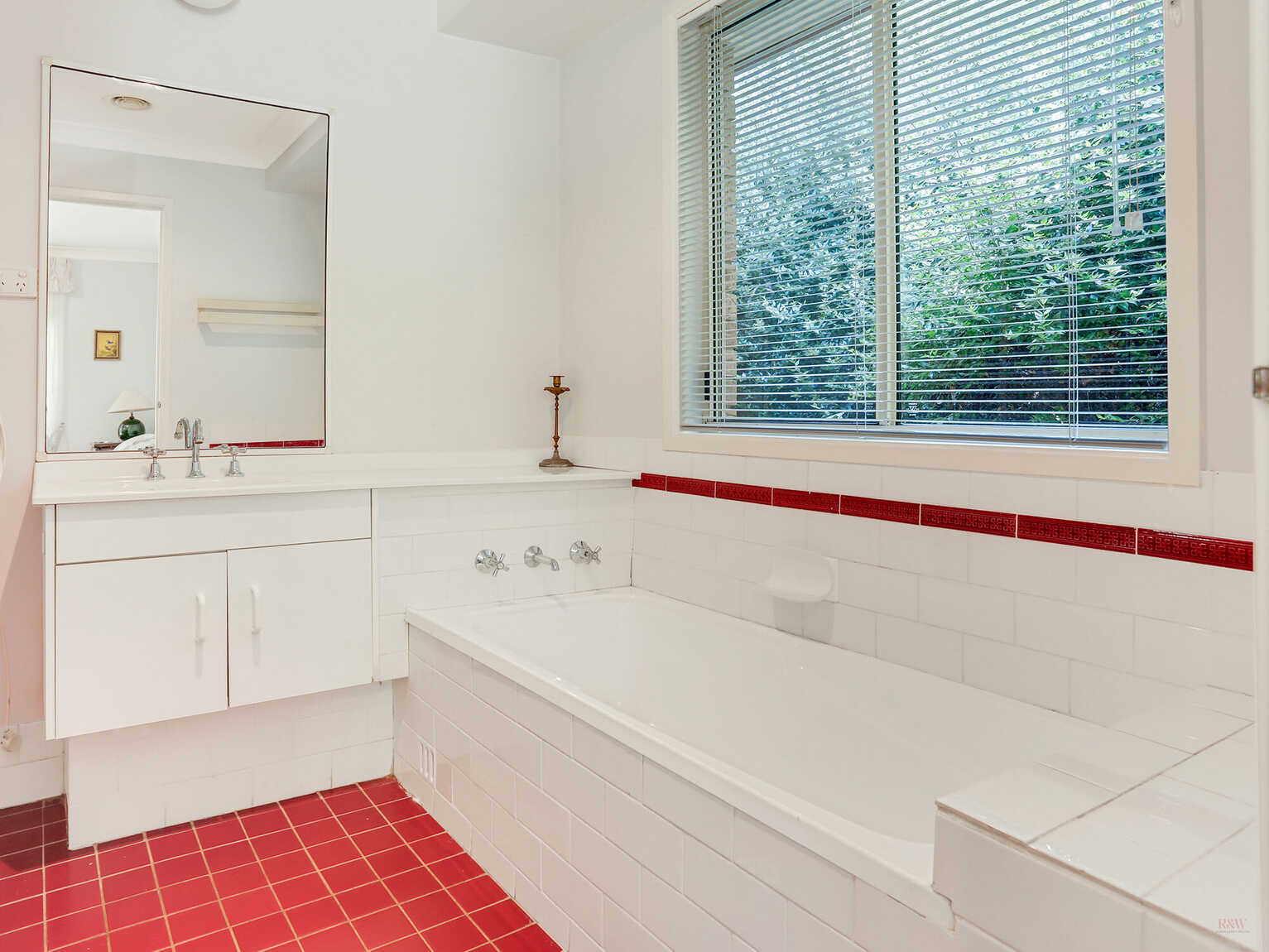 35 Ellsmore Road Bundanoon 35 Ellsmore Road Bundanoon