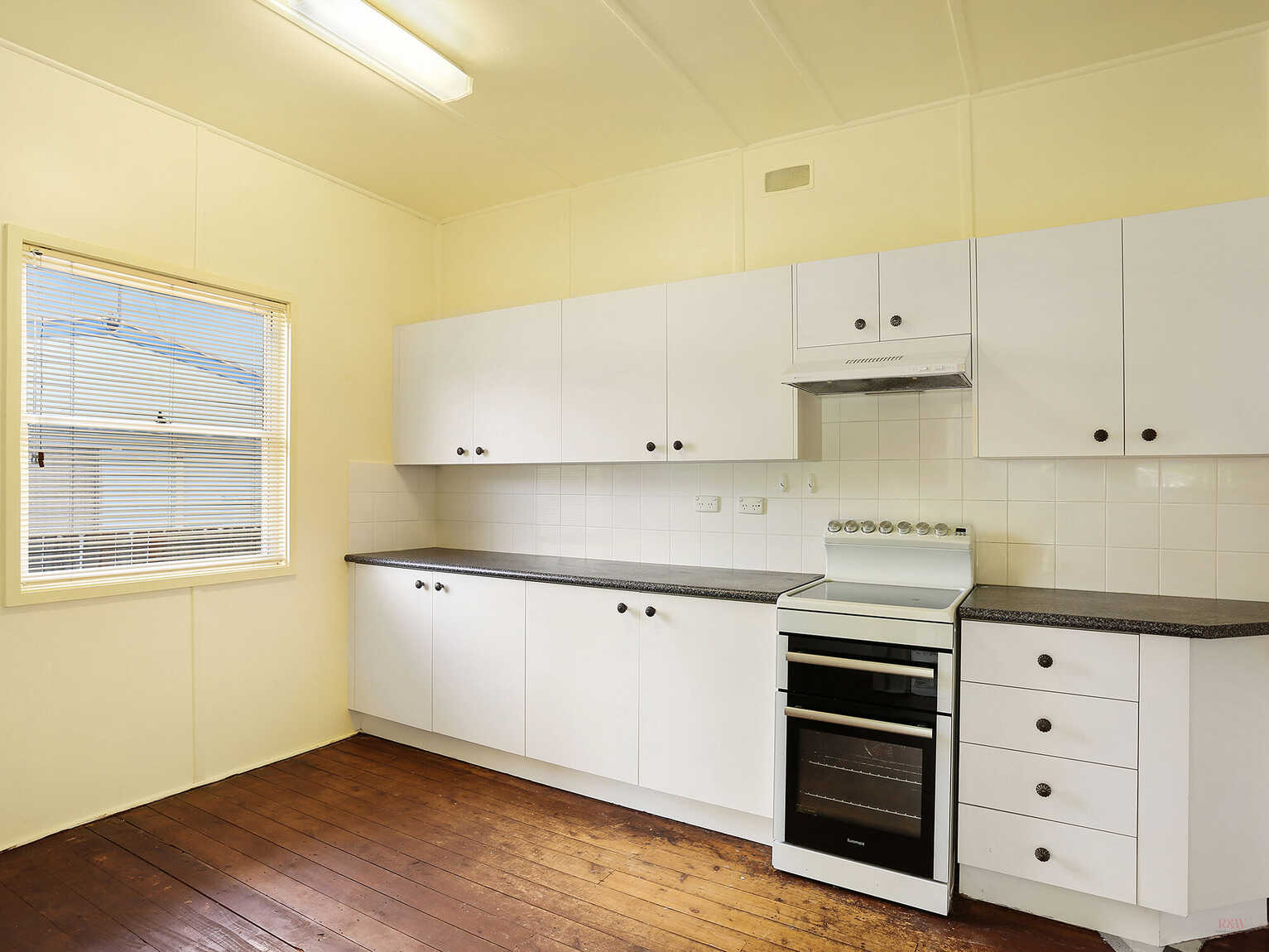 27 William Street Bundanoon 27 William Street Bundanoon