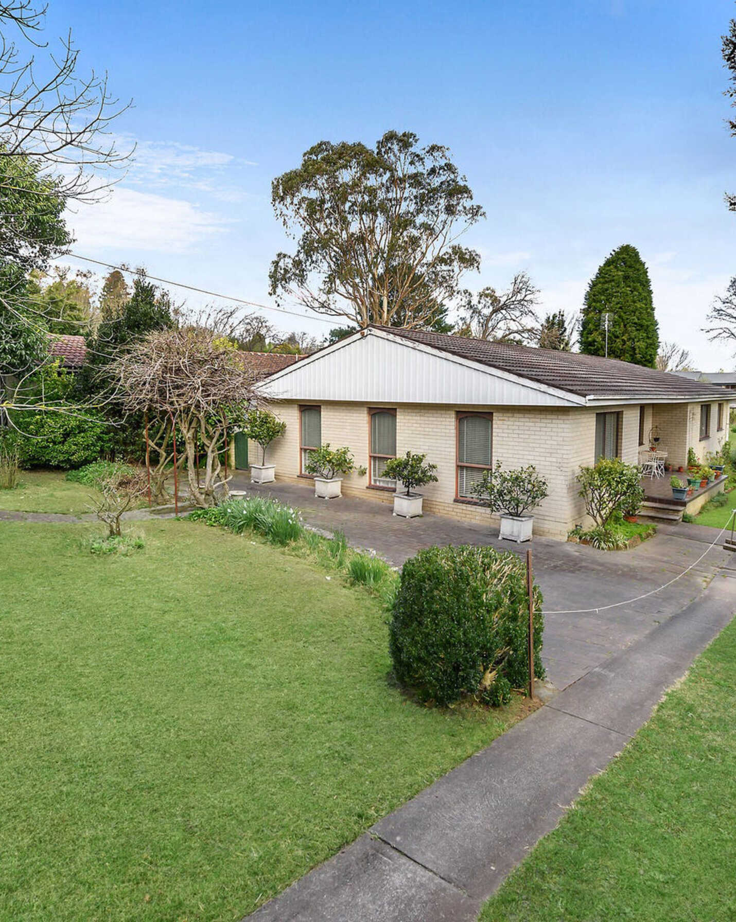 17 Banksia Street Bowral