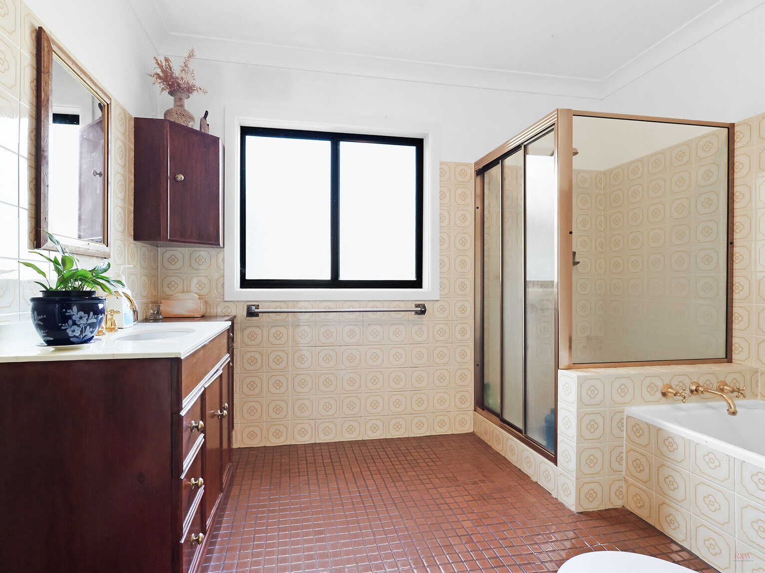 17 Banksia Street Bowral 17 Banksia Street Bowral