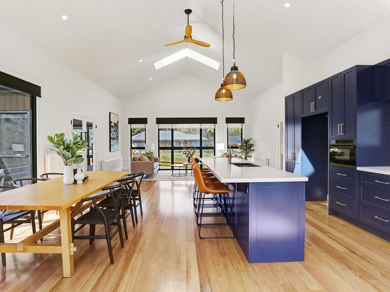 10 Lochinvar Drive Bundanoon 10 Lochinvar Drive Bundanoon