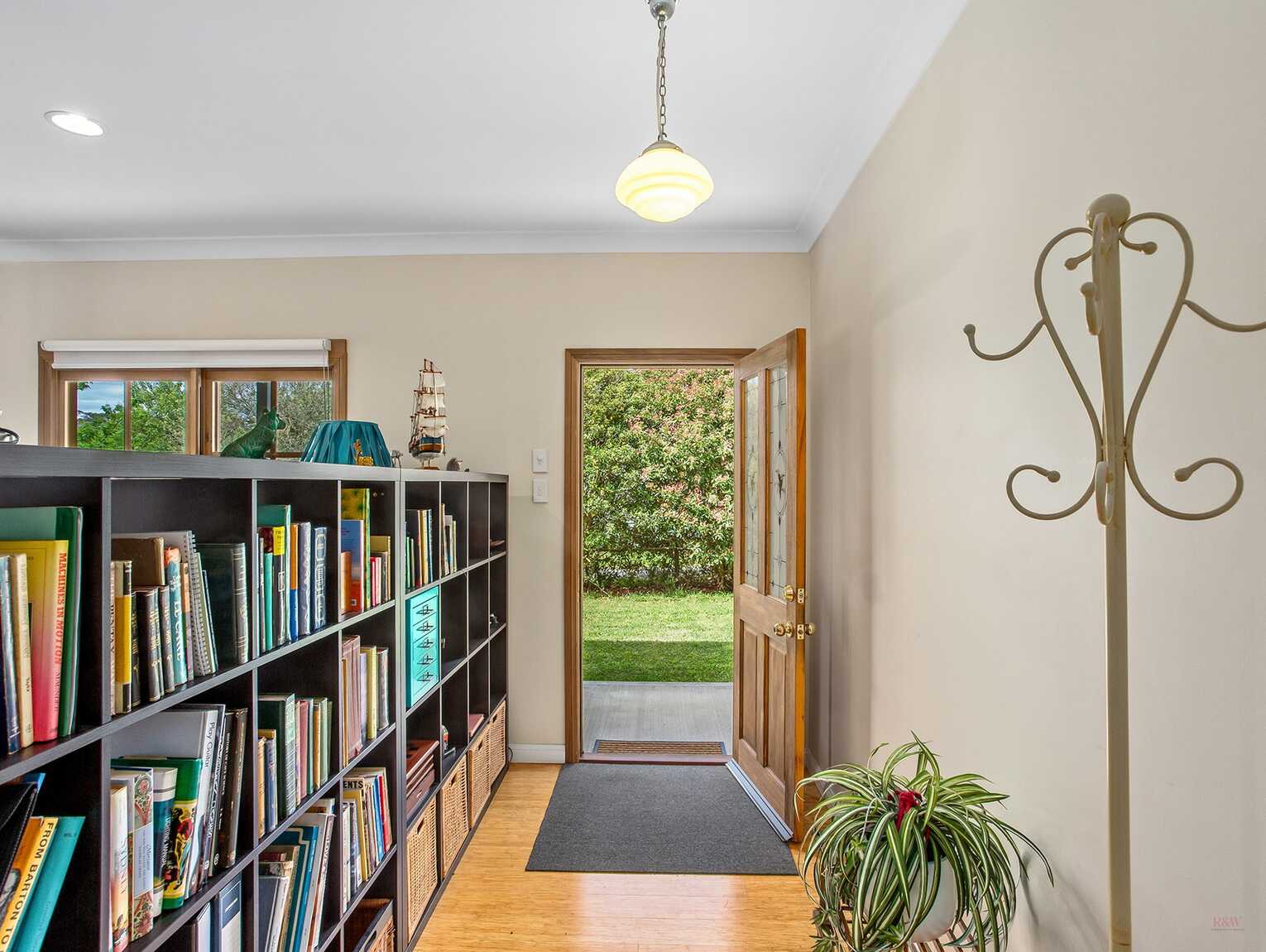 17 Sydney Street Wingello 17 Sydney Street Wingello
