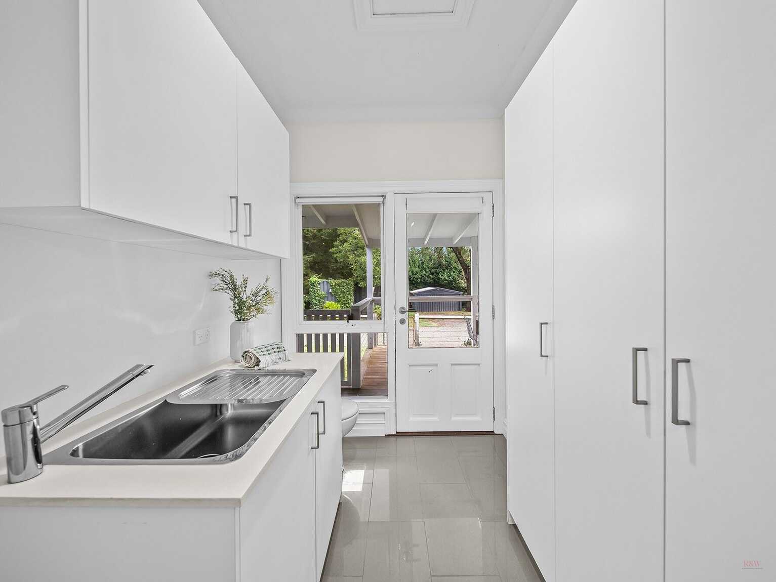 11 Throsby Street Moss Vale 11 Throsby Street Moss Vale