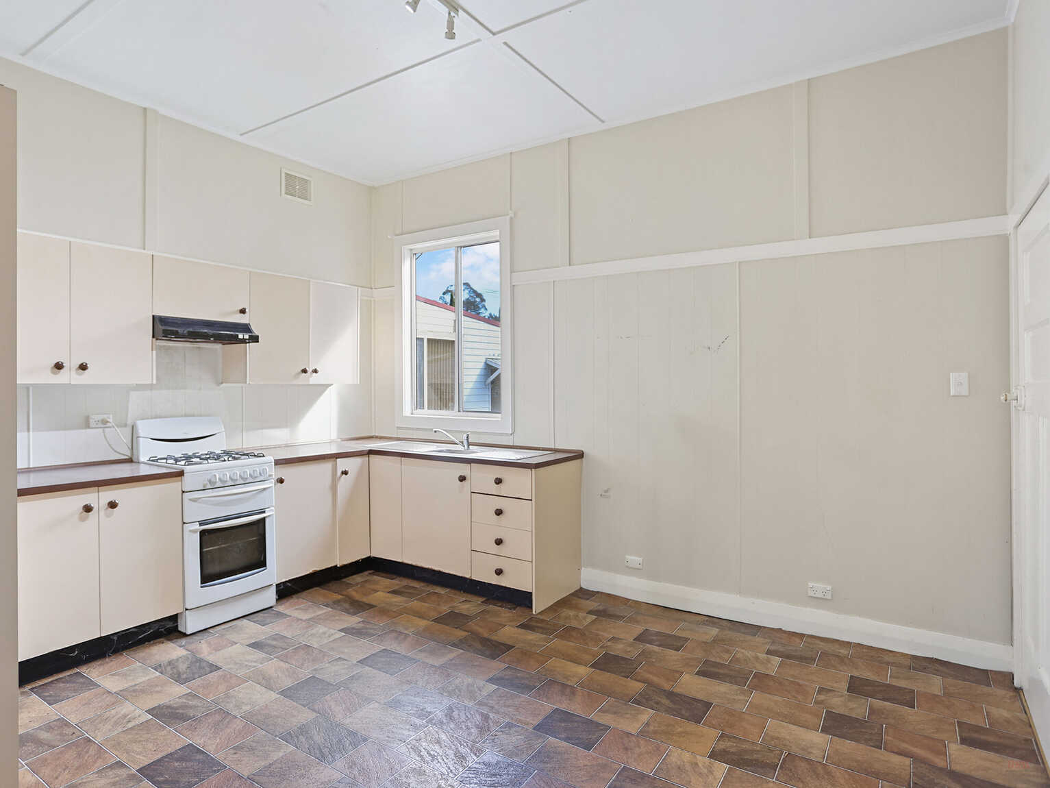 49 Kirkham Road Bowral 49 Kirkham Road Bowral