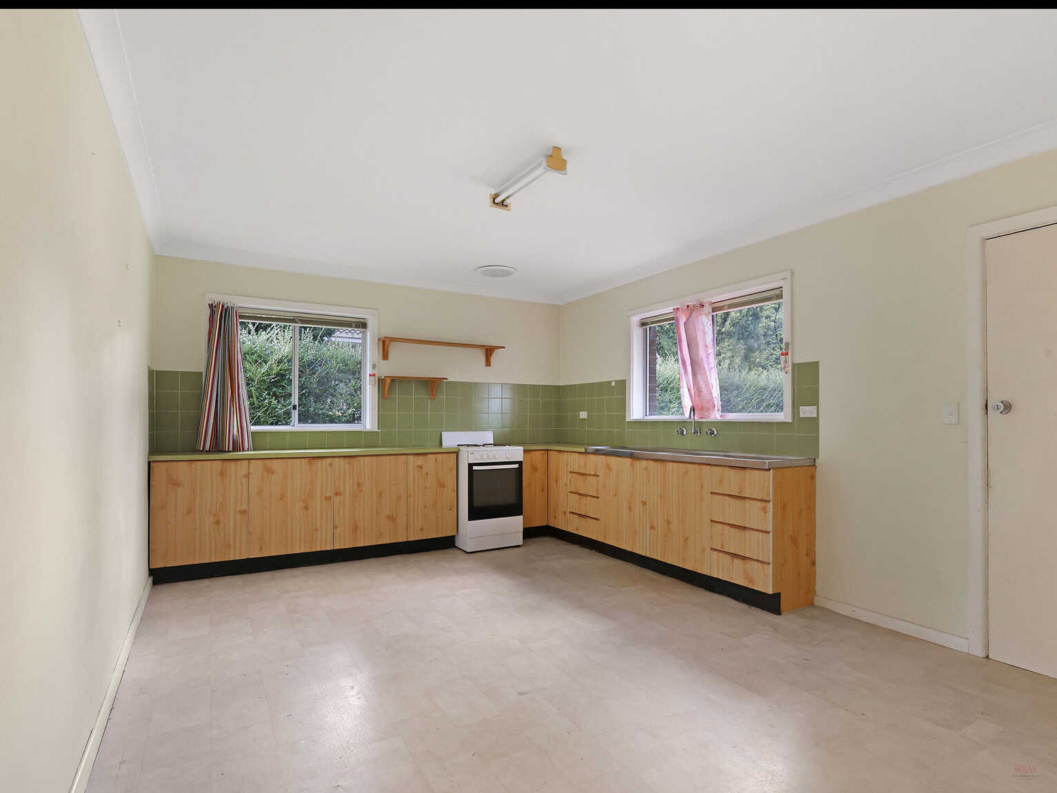 15 Banksia Street Bowral 15 Banksia Street Bowral