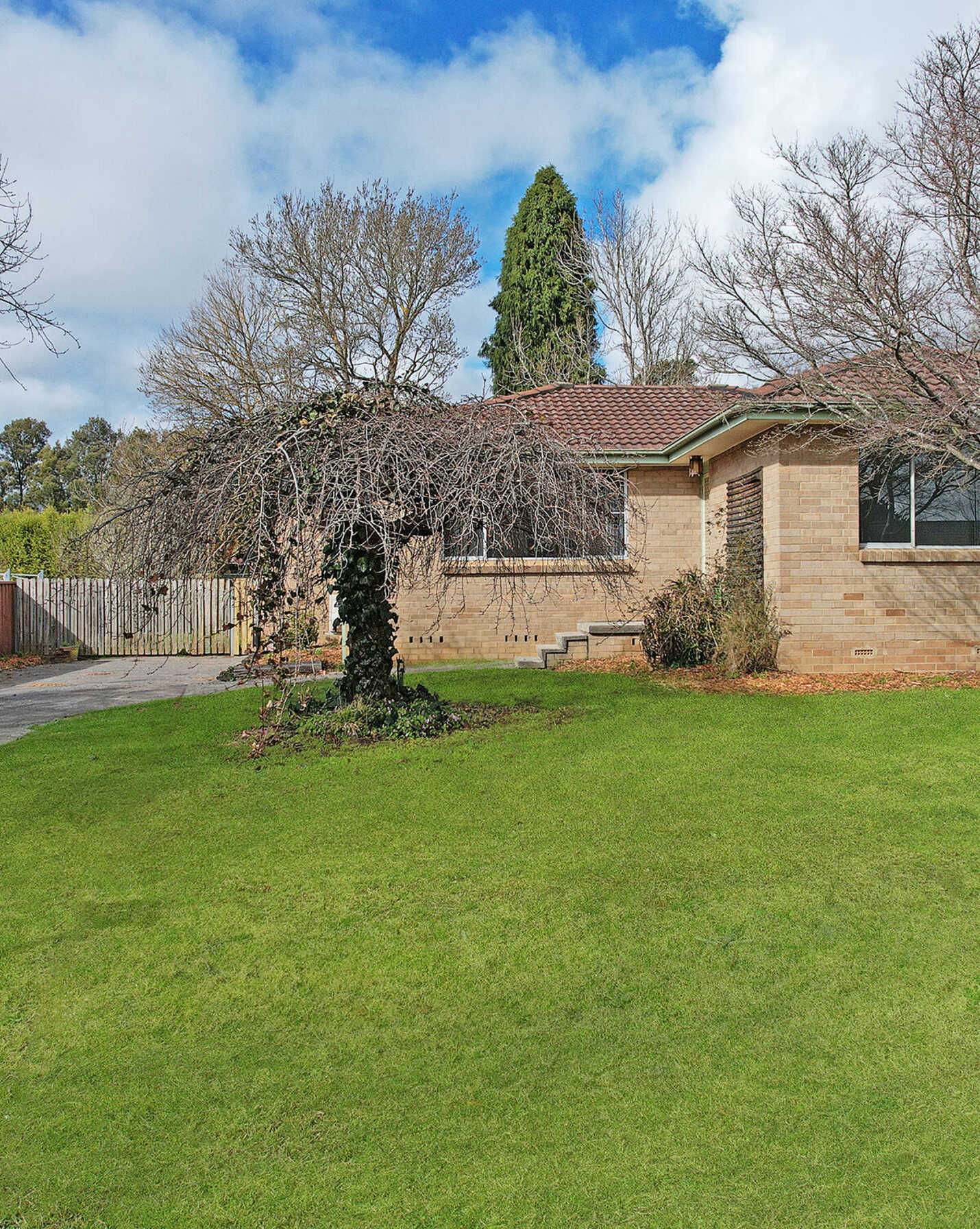16 Wilson Street Moss Vale, Moss Vale - Thumbnail 2
