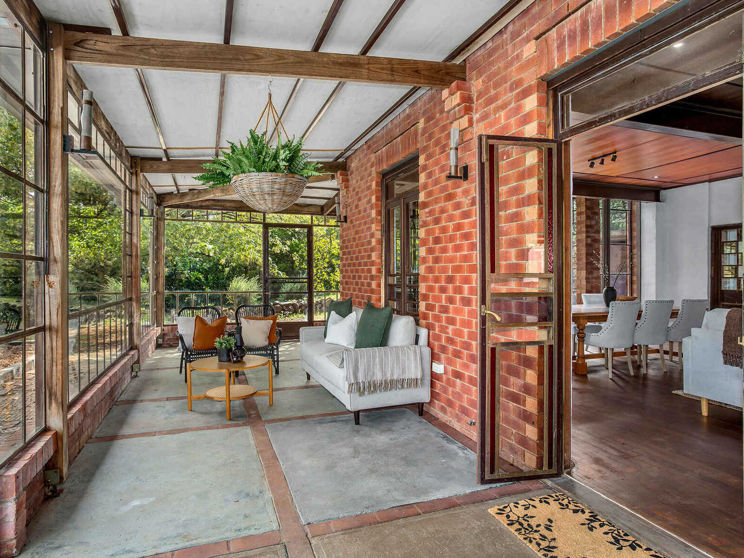 576 Ellsmore Road Exeter 576 Ellsmore Road Exeter