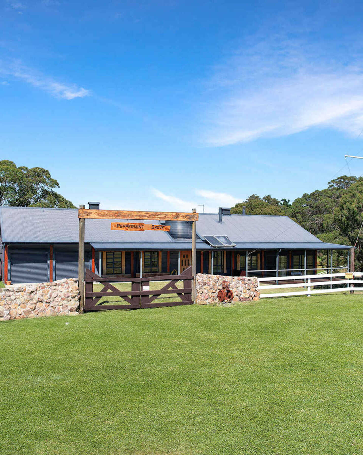2295 Tugalong Road Canyonleigh, Canyonleigh - Thumbnail 2