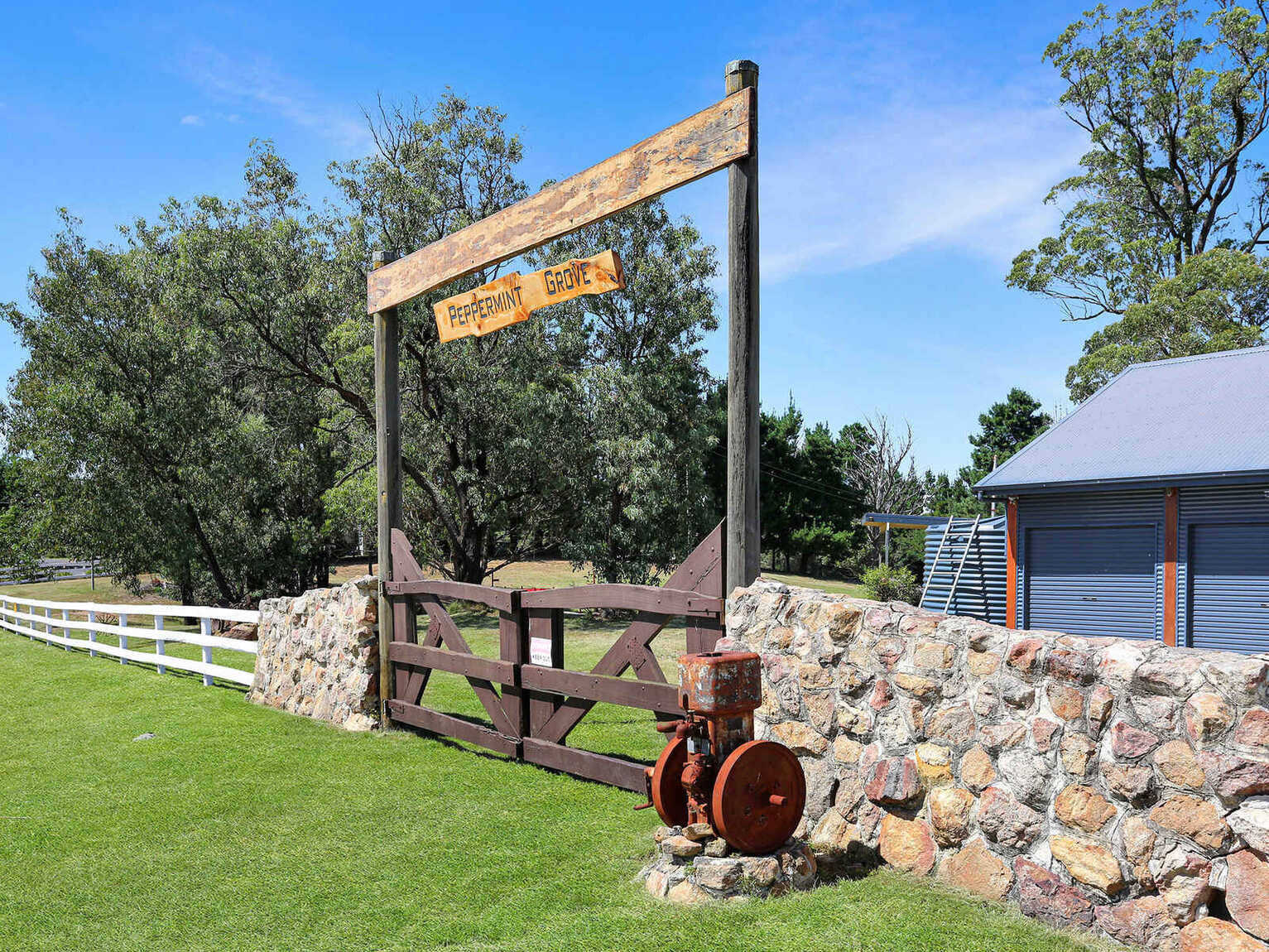 2295 Tugalong Road Canyonleigh 2295 Tugalong Road Canyonleigh