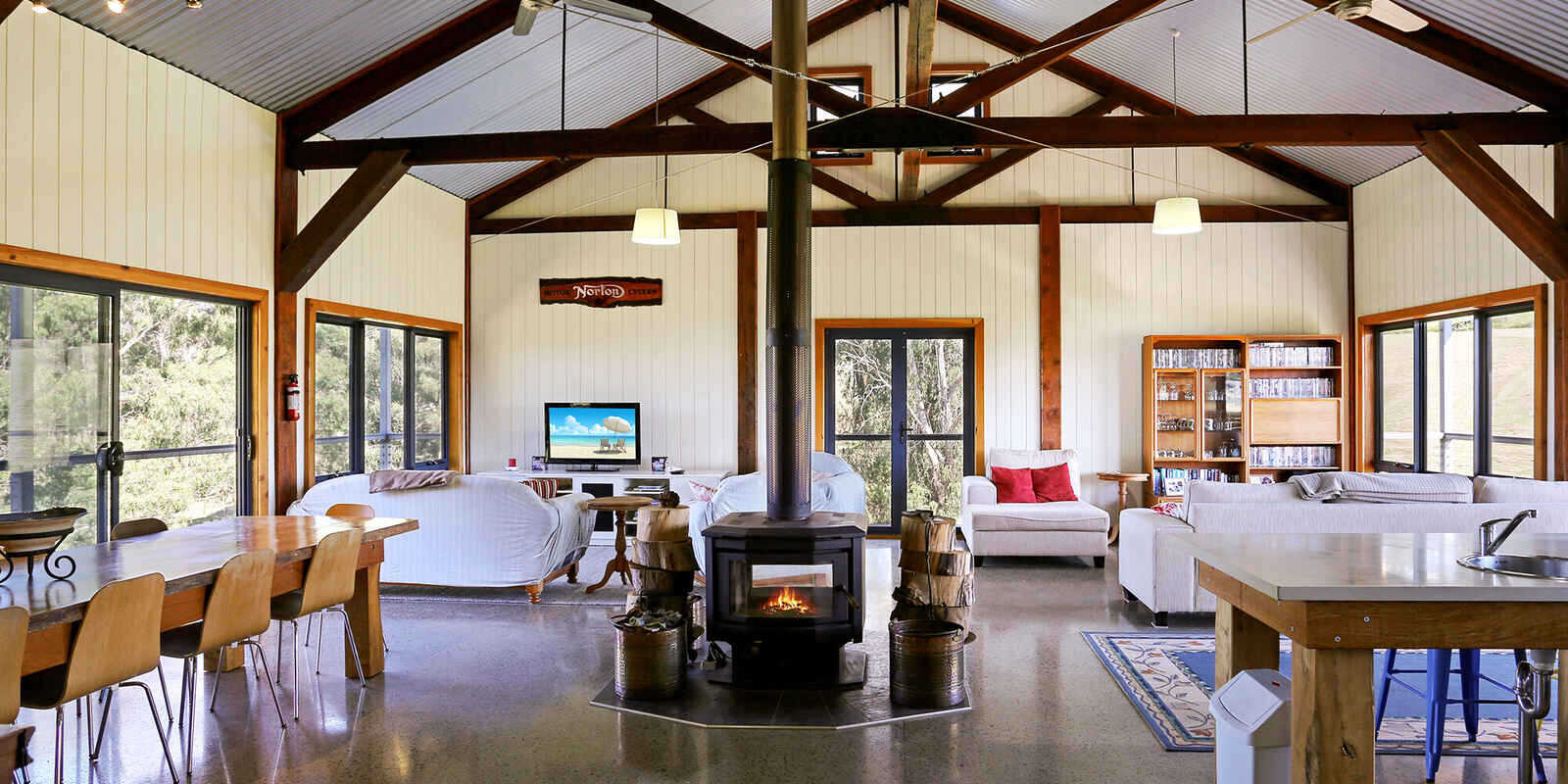 2295 Tugalong Road Canyonleigh 2295 Tugalong Road Canyonleigh