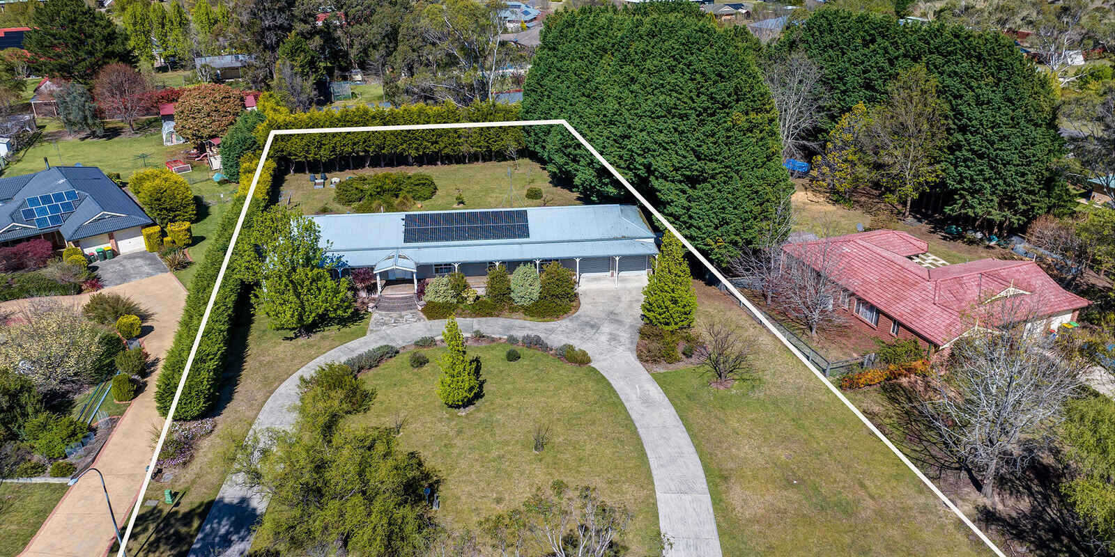 13 Forwood Crescent Bundanoon 13 Forwood Crescent Bundanoon