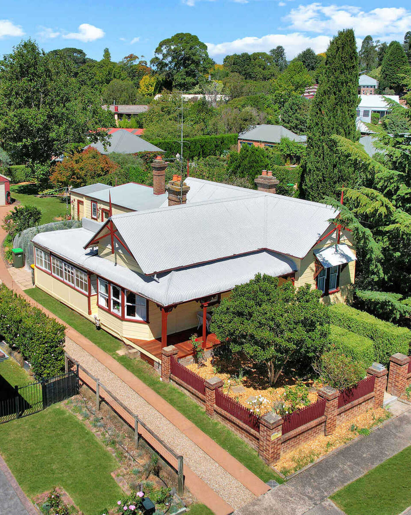 14 Throsby Street Moss Vale, Vale - Thumbnail 2