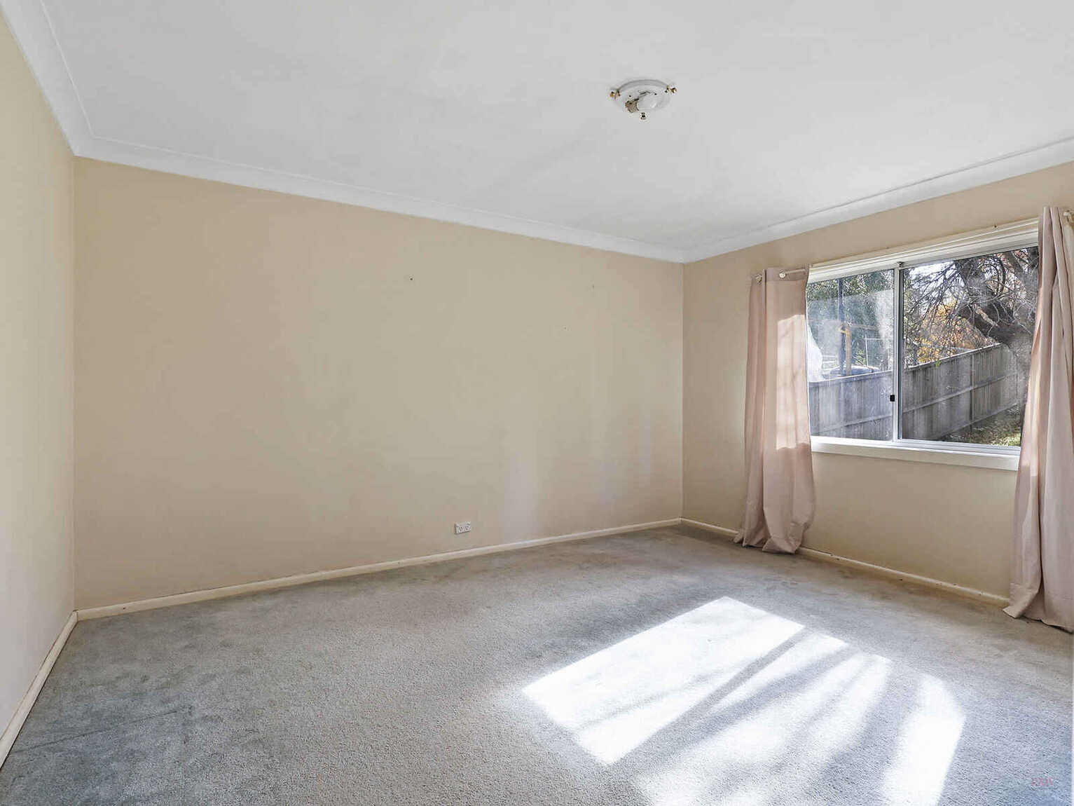 15 Banksia Street Bowral 15 Banksia Street Bowral