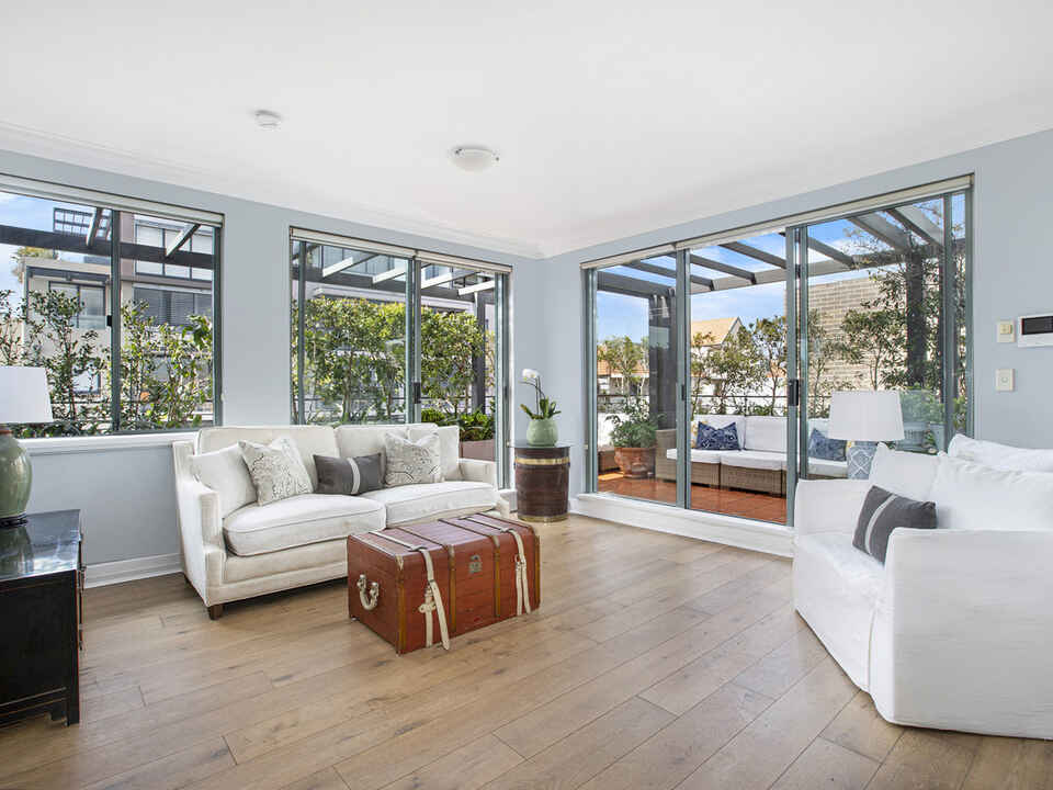 12/56 Harbour Street Mosman