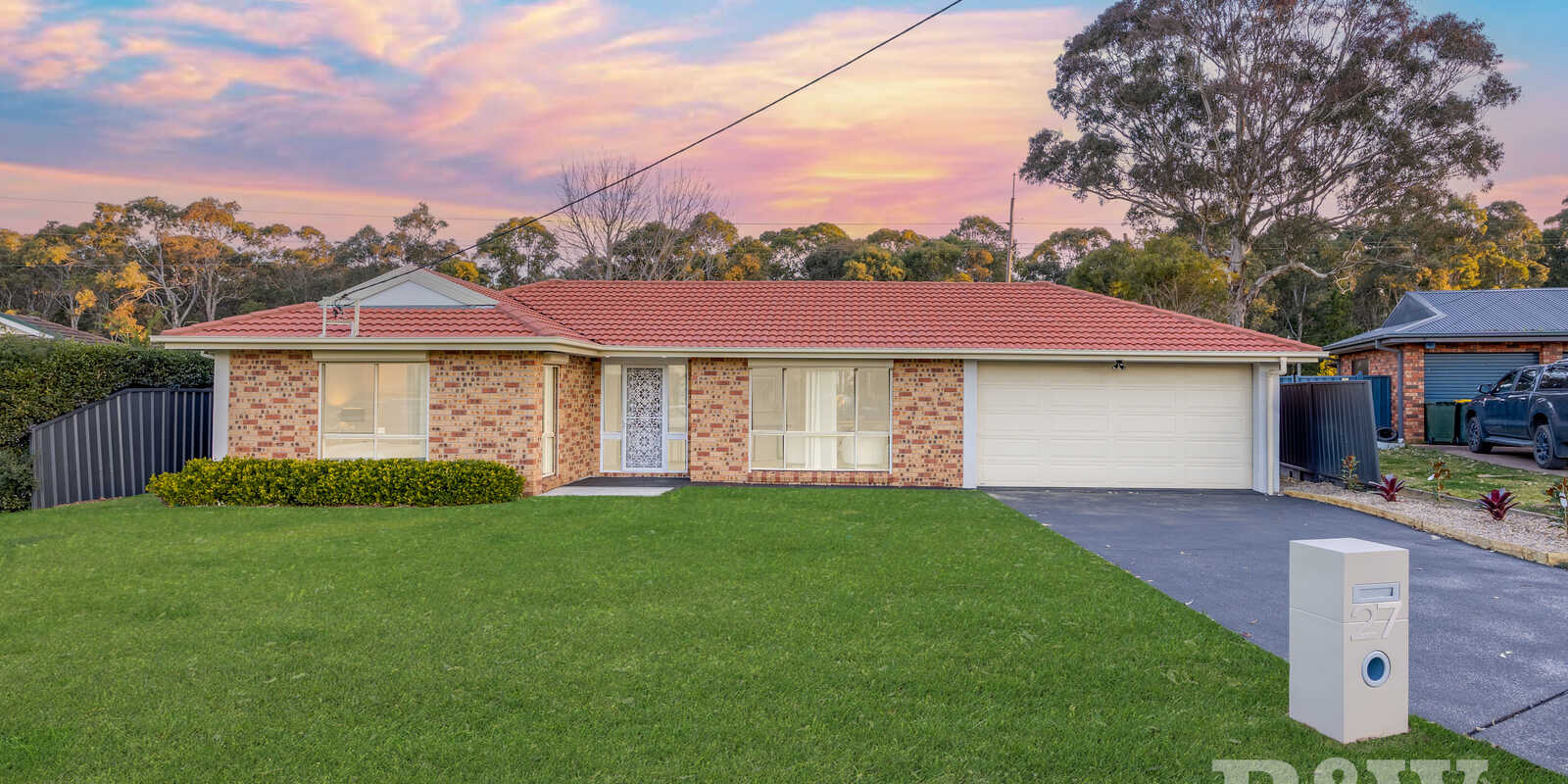 27 St James Place Appin 27 St James Place Appin