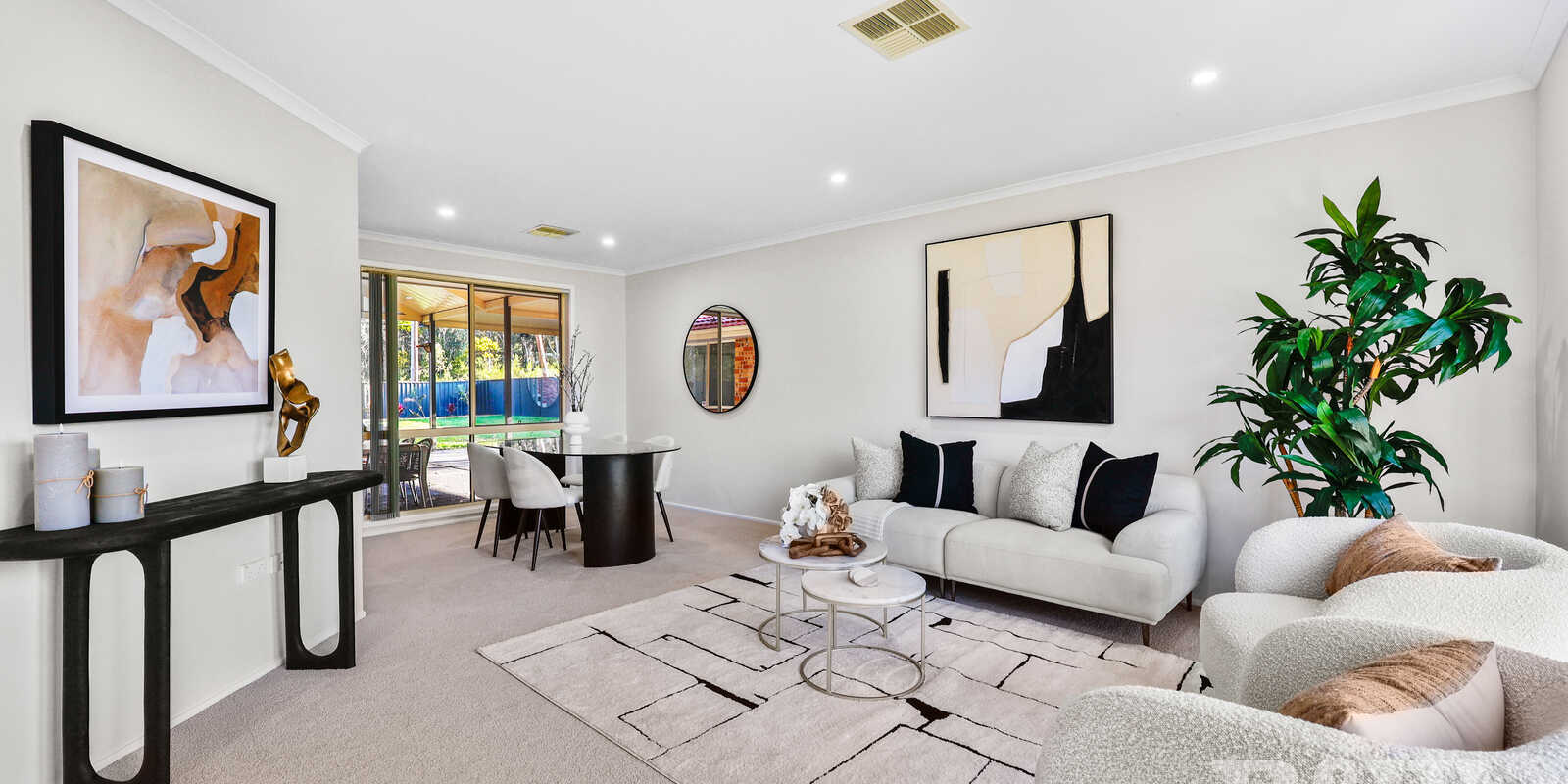 27 St James Place Appin 27 St James Place Appin