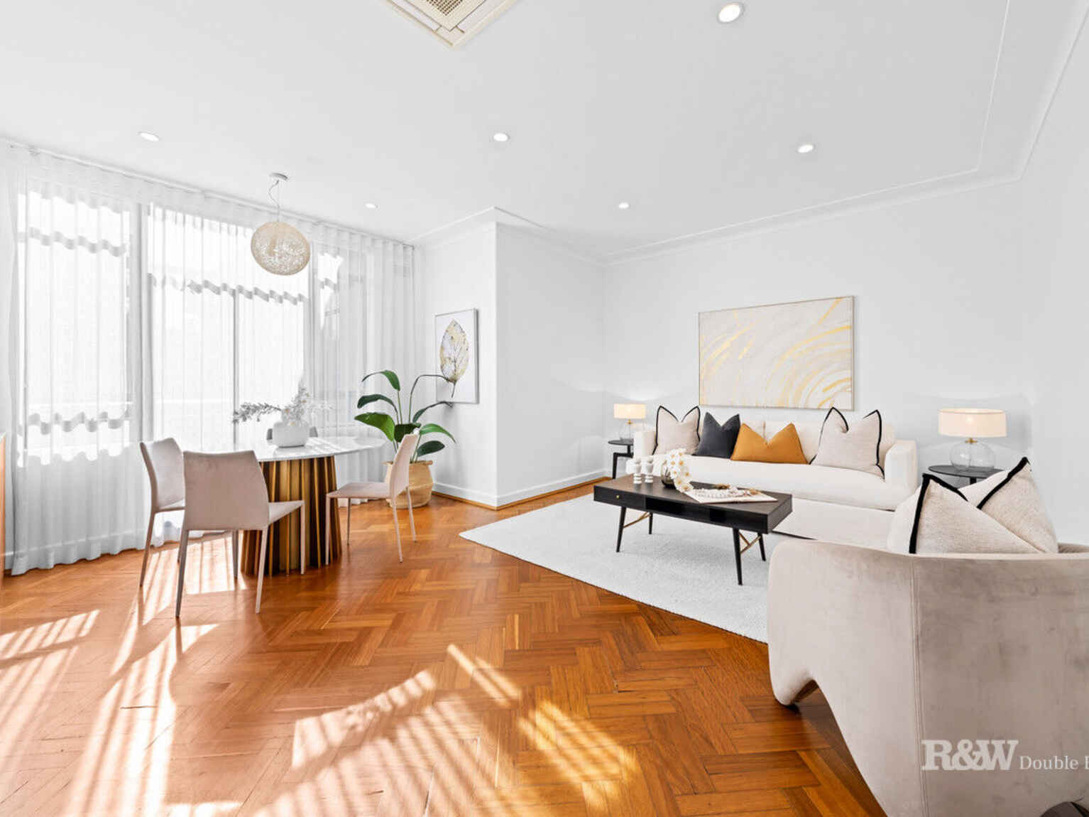 504/109 Darling Point Road Darling Point