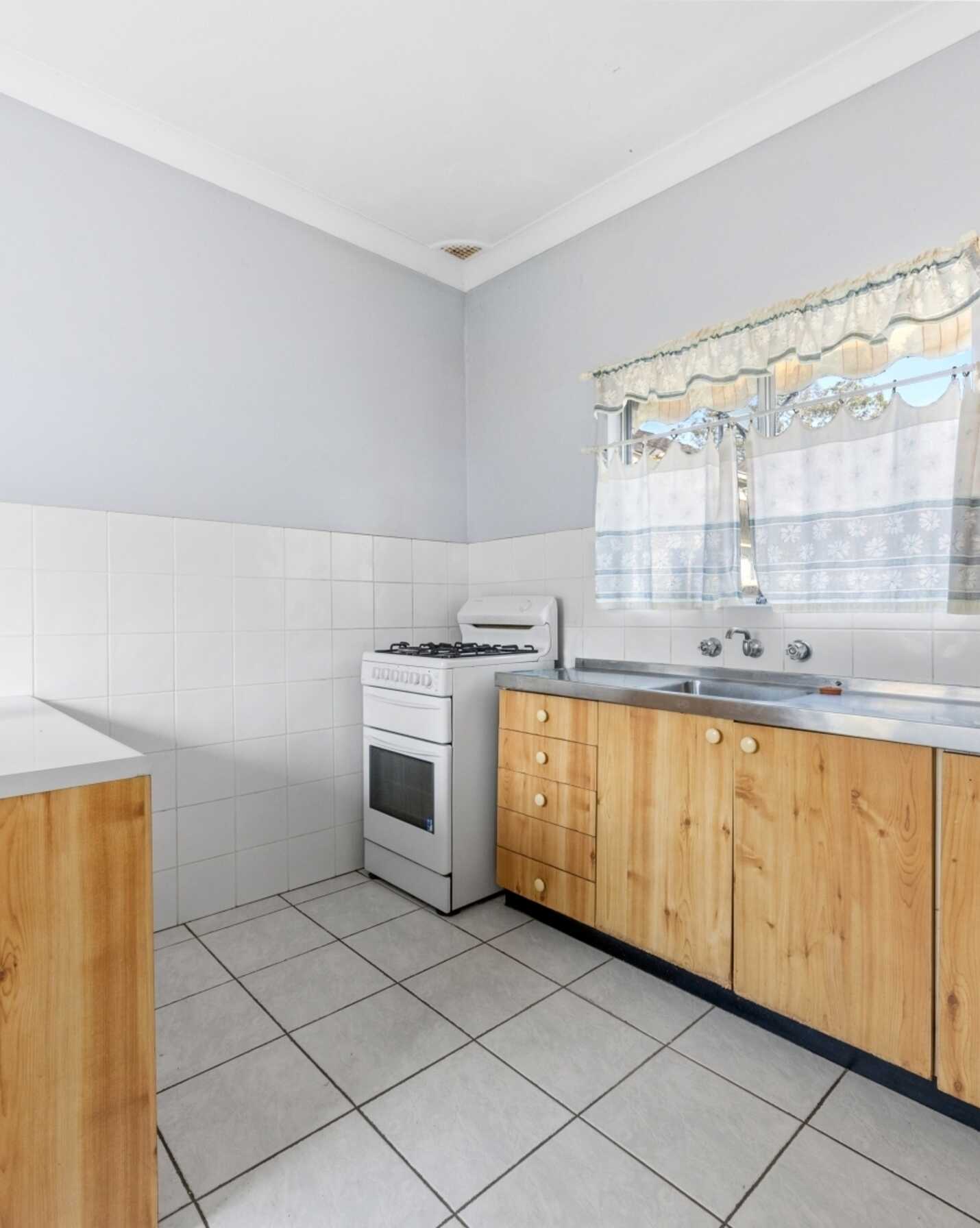 71 Karingi Street Ettalong Beach, Beach - Thumbnail 4