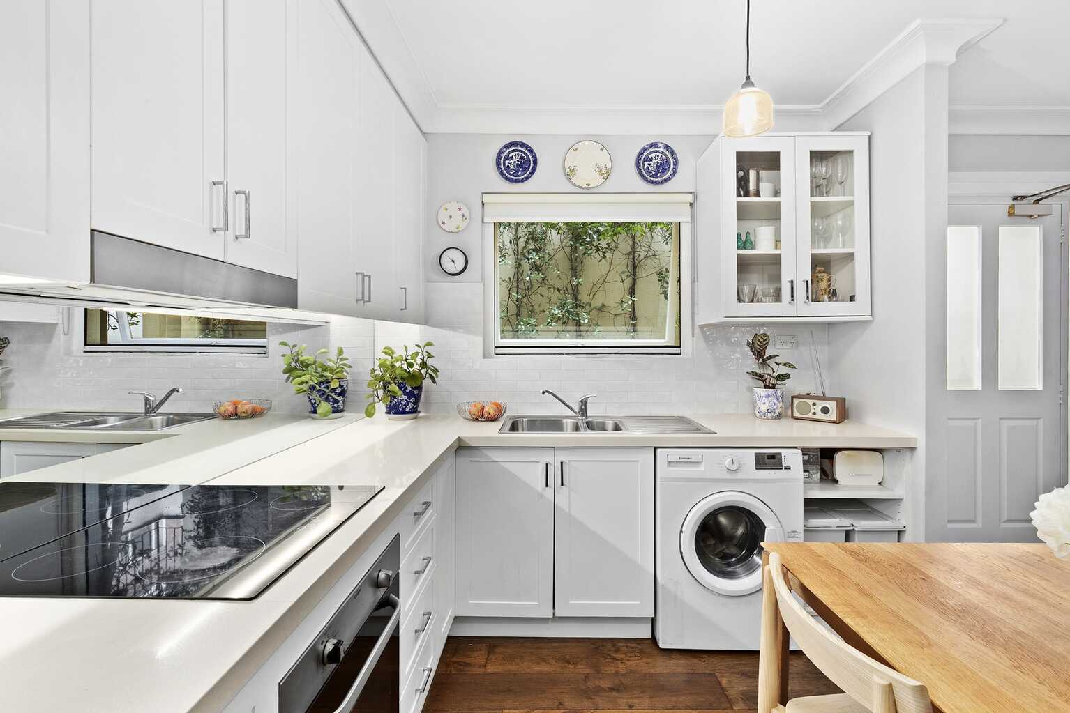19/3 McDonald Street Potts Point 19/3 McDonald Street Potts Point