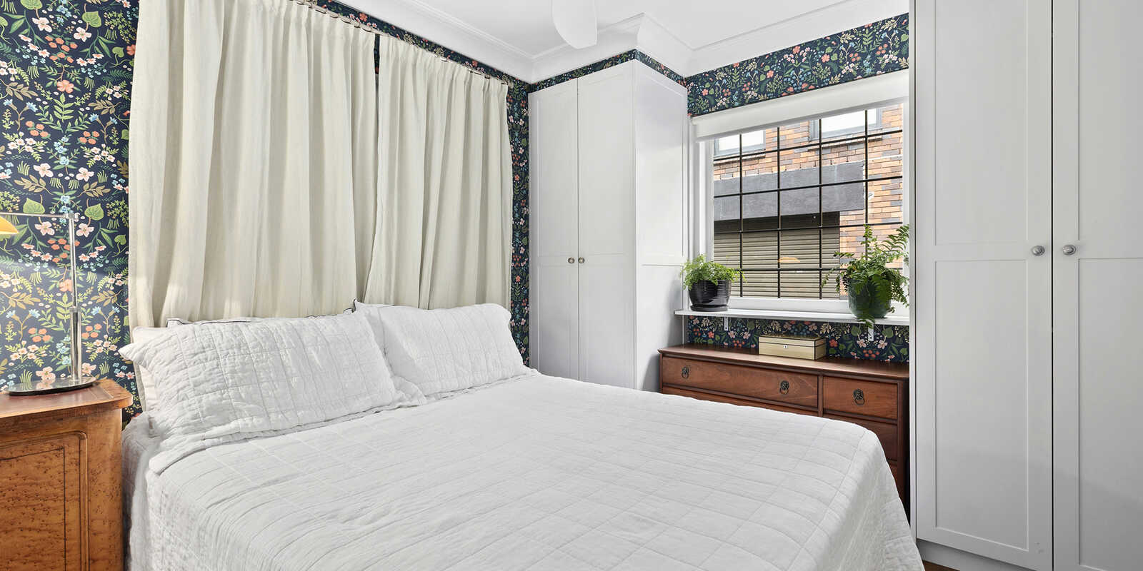 19/3 McDonald Street Potts Point 19/3 McDonald Street Potts Point