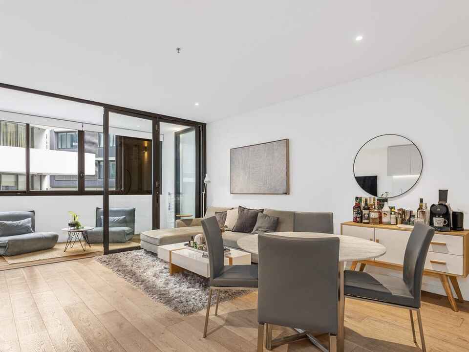 218/9 Albany St St Leonards