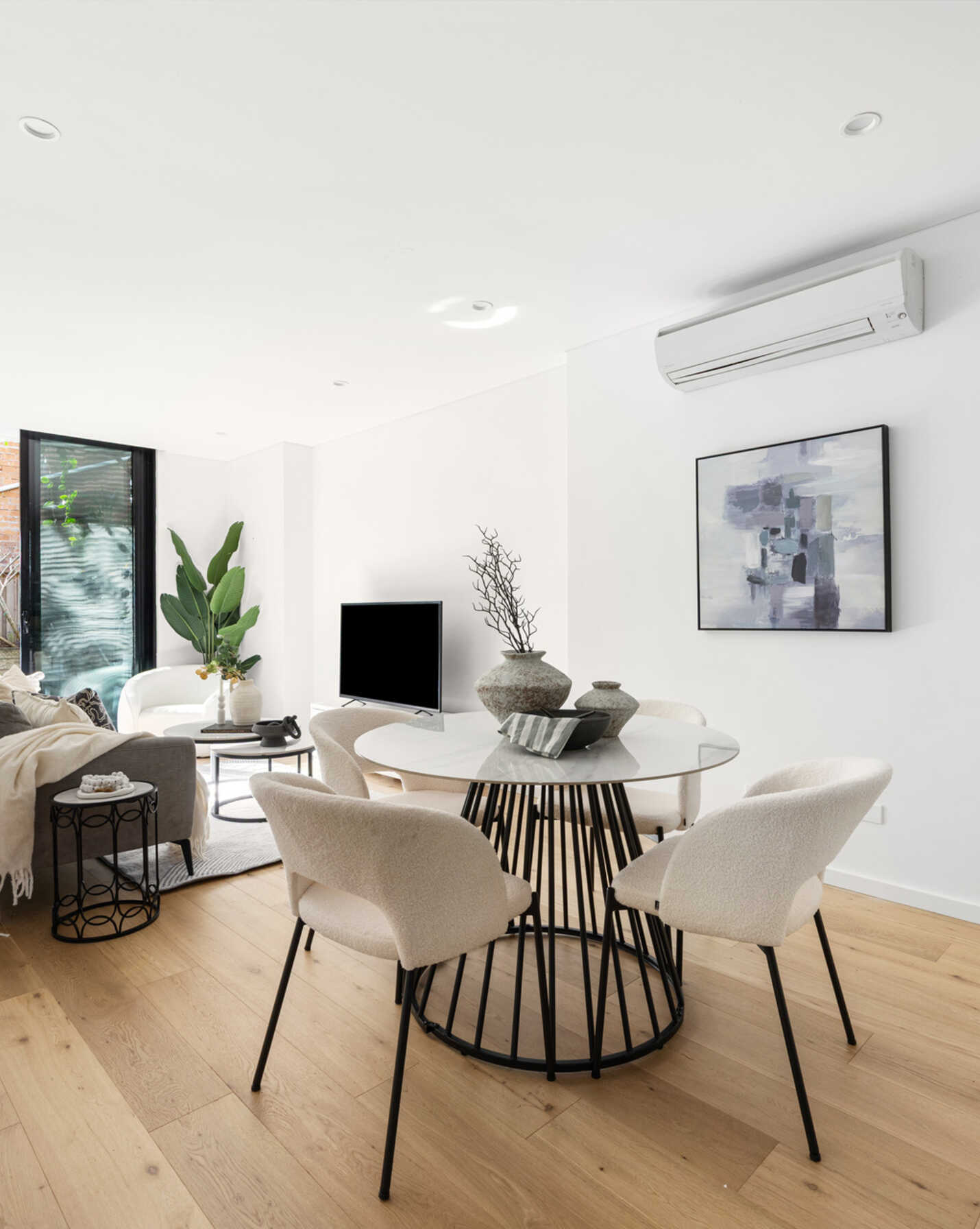 1/143 Botany Road Waterloo, Waterloo - Thumbnail 2