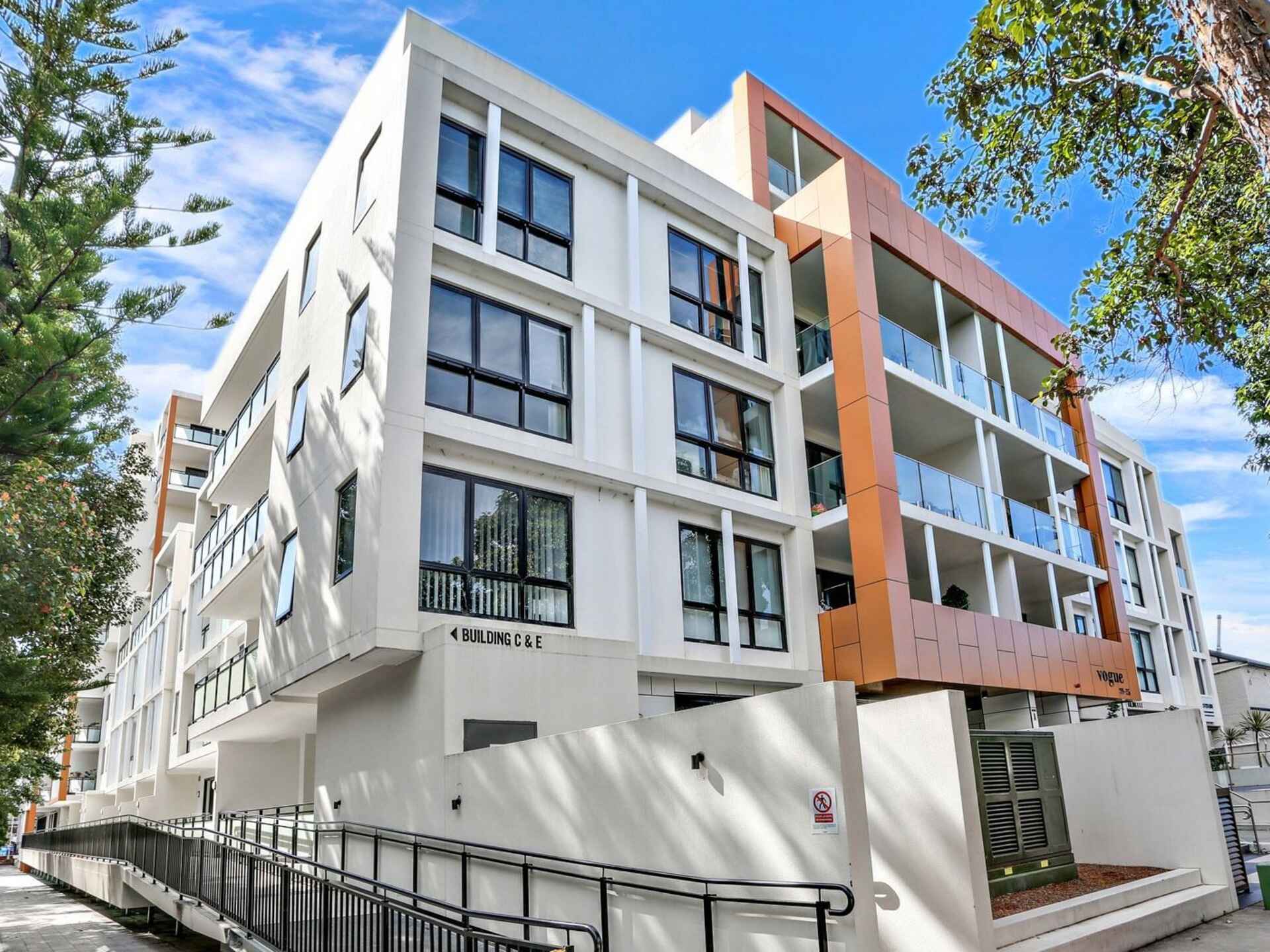 G09/29-35 Burlington Road Homebush