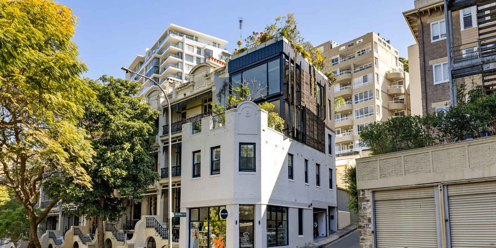 11 Roslyn Gardens Elizabeth Bay