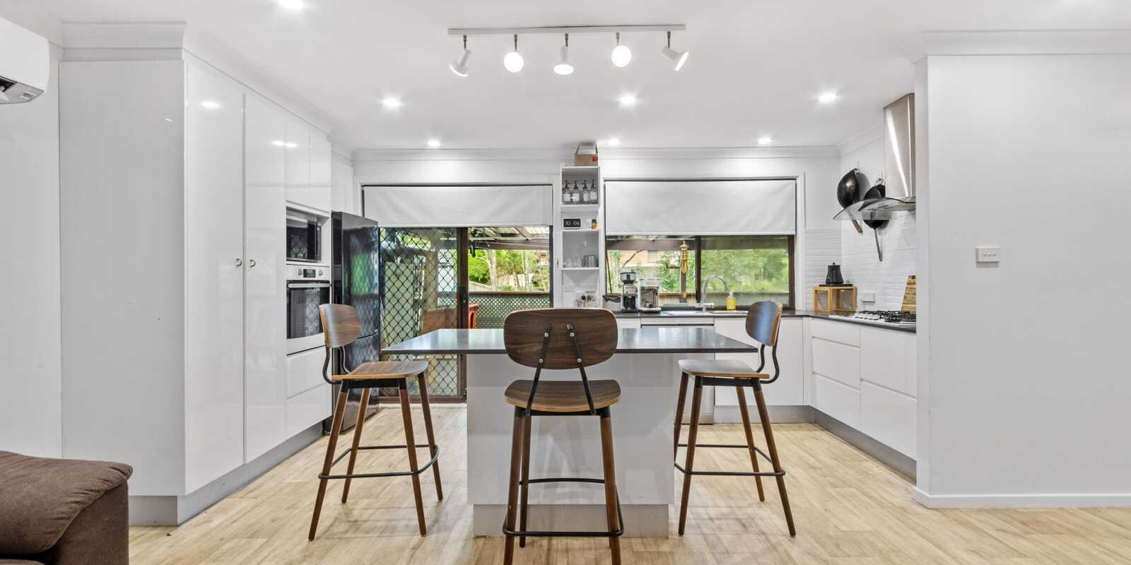 38 Narooma Road Niagara Park