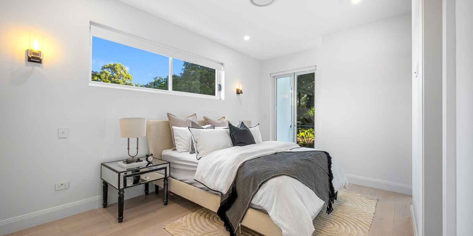 50a CORONATION PARADE Enfield 50a CORONATION PARADE Enfield