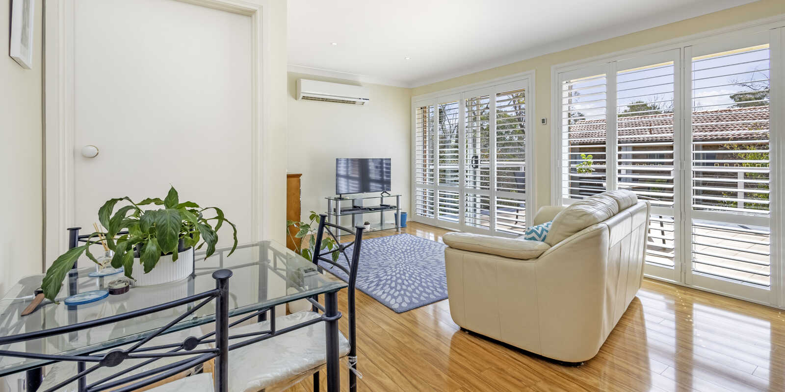 6 Hillier Avenue Blackheath 6 Hillier Avenue Blackheath