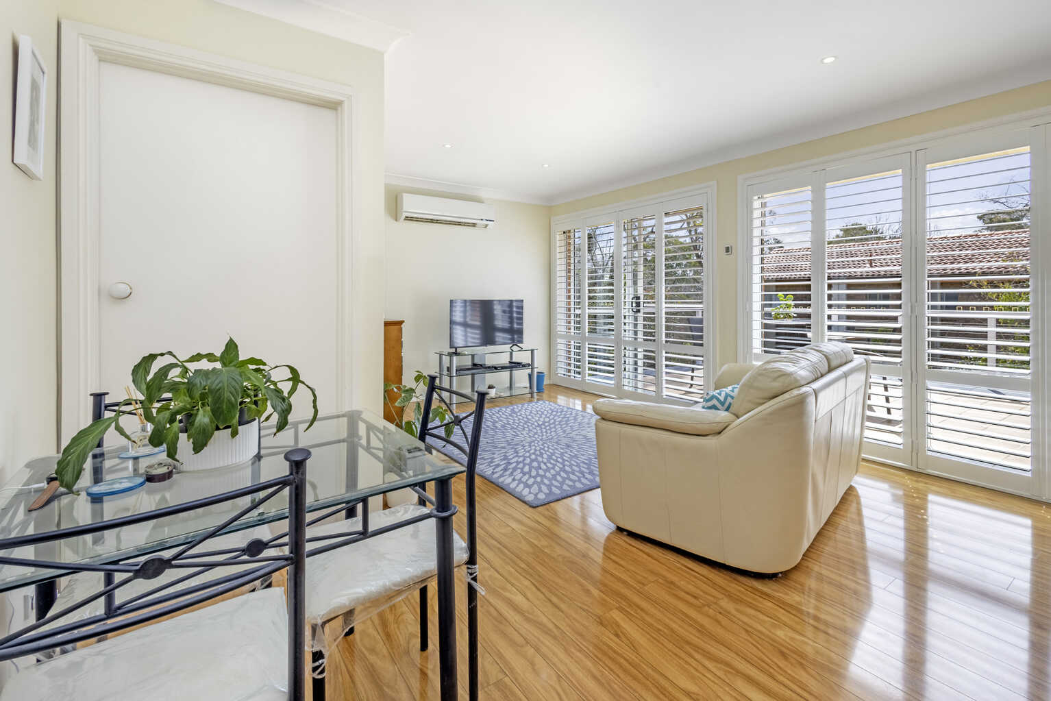 6 Hillier Avenue Blackheath 6 Hillier Avenue Blackheath