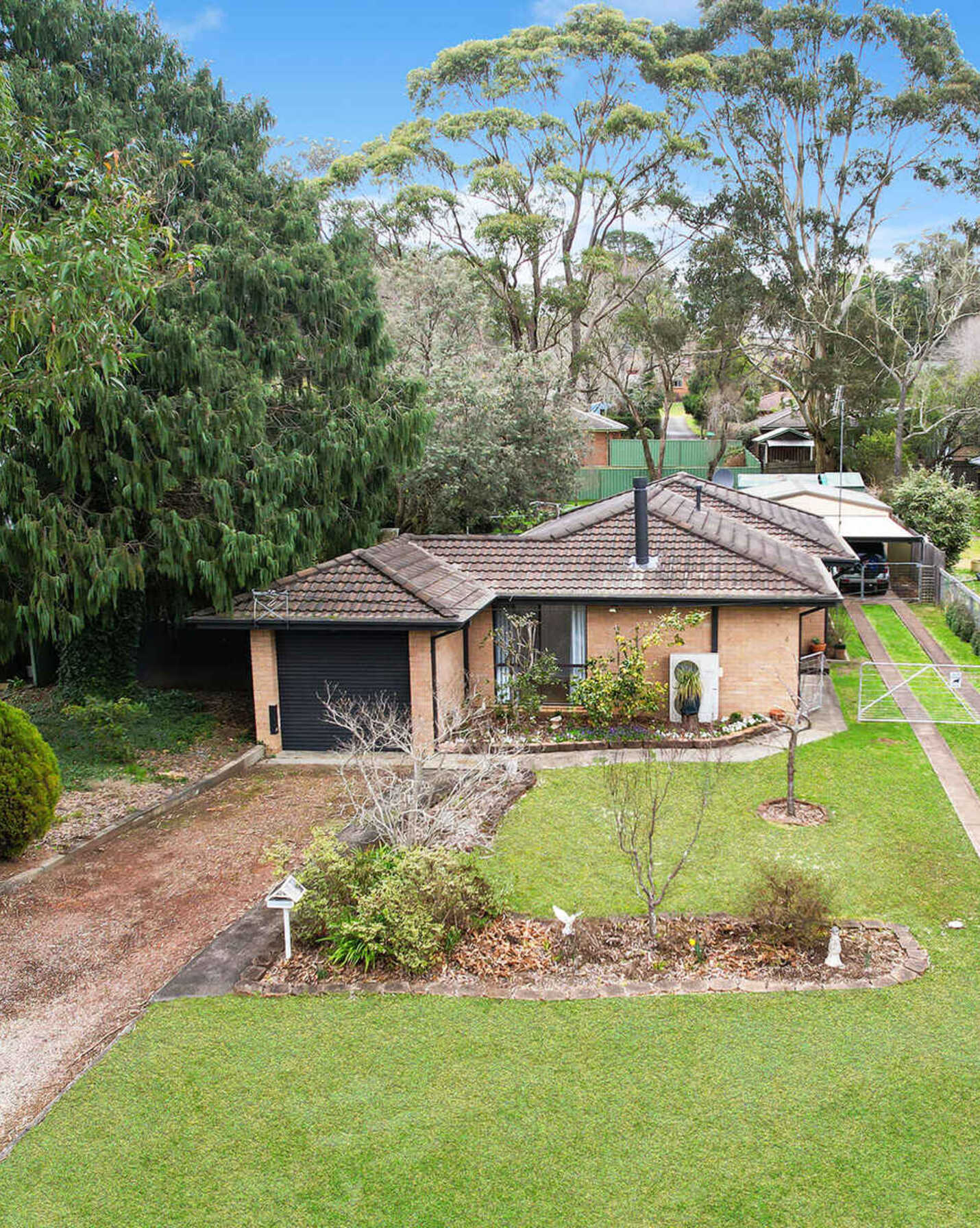 4 Bindar Crescent Bundanoon