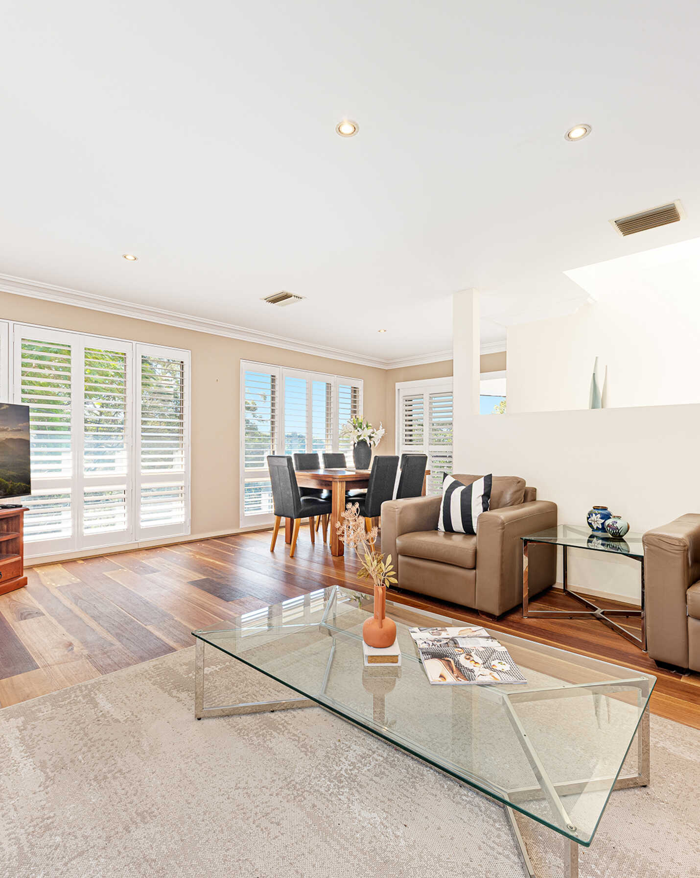 2/42A Pine Street East Cammeray, Cammeray - Thumbnail 3