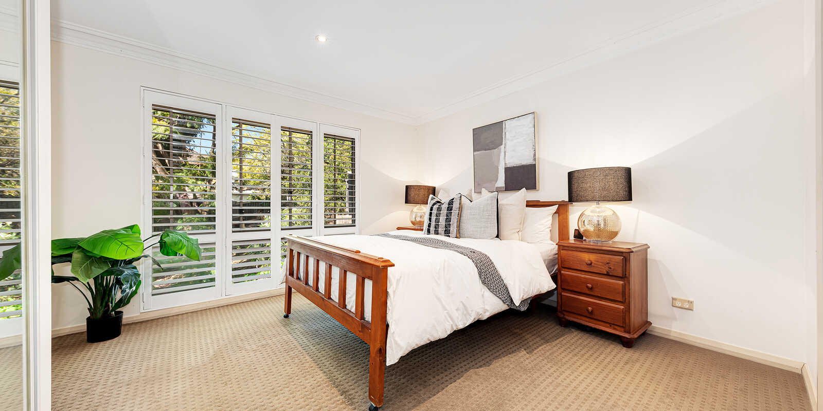 2/42A Pine Street East Cammeray 2/42A Pine Street East Cammeray