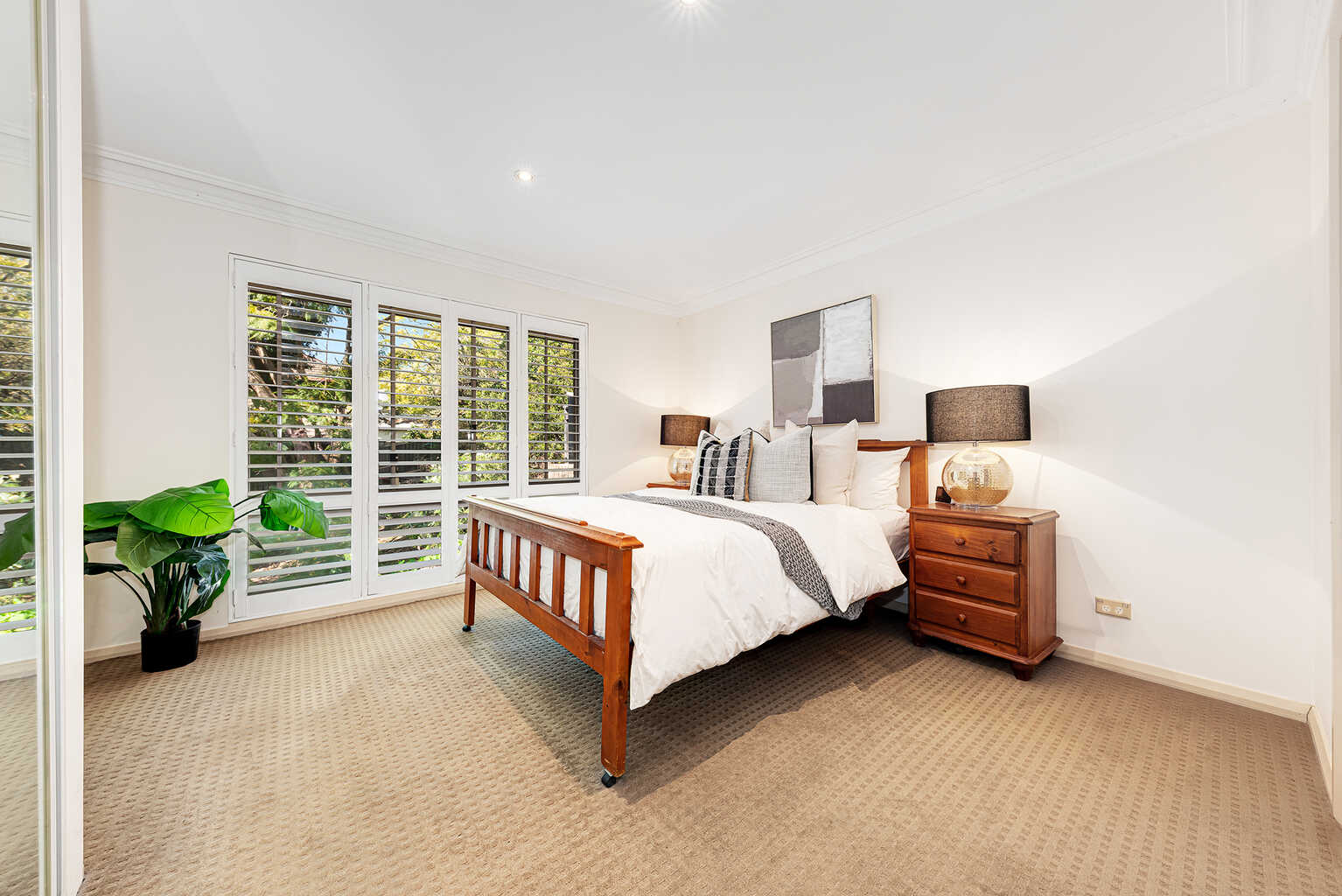 2/42A Pine Street East Cammeray 2/42A Pine Street East Cammeray