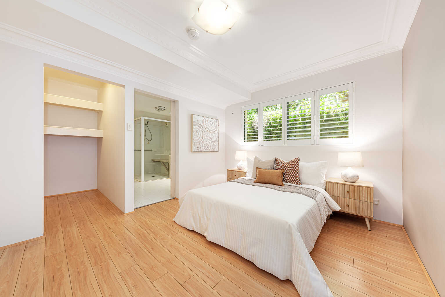 2/42A Pine Street East Cammeray 2/42A Pine Street East Cammeray