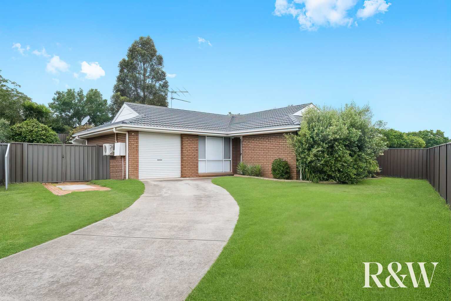 10 Fishburn Place Narellan 10 Fishburn Place Narellan