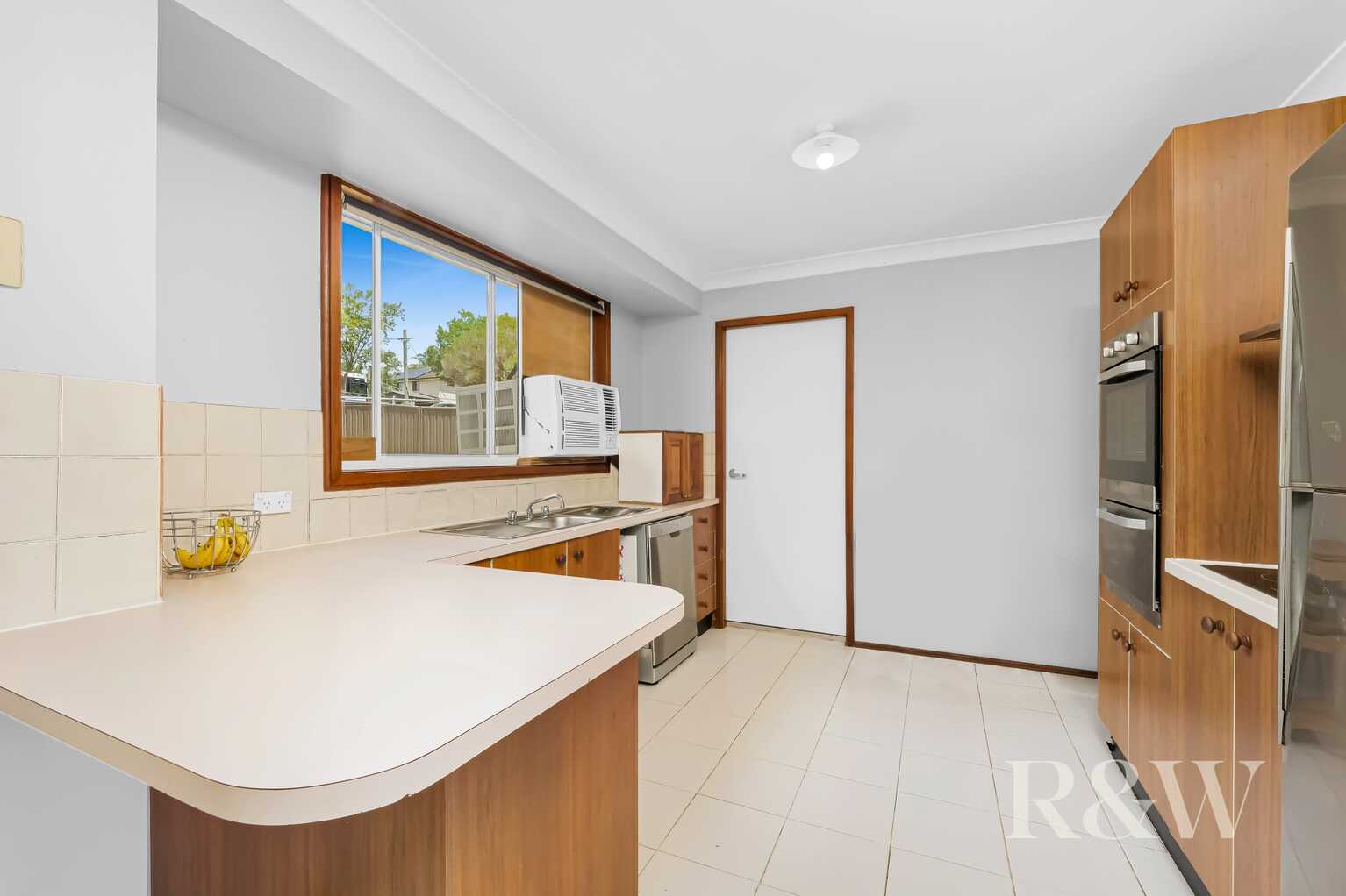 10 Fishburn Place Narellan 10 Fishburn Place Narellan