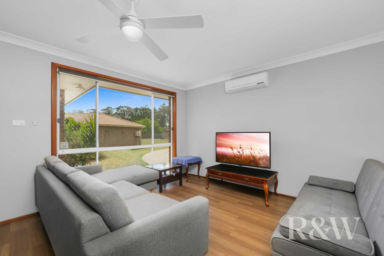 10 Fishburn Place Narellan 10 Fishburn Place Narellan