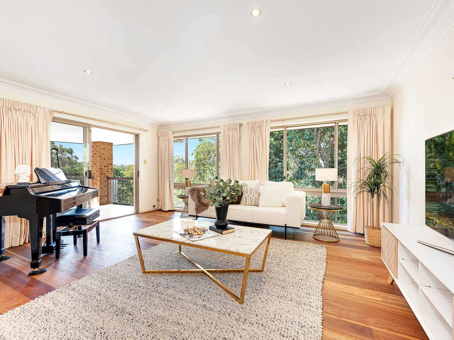 2/42A Pine Street East Cammeray 2/42A Pine Street East Cammeray