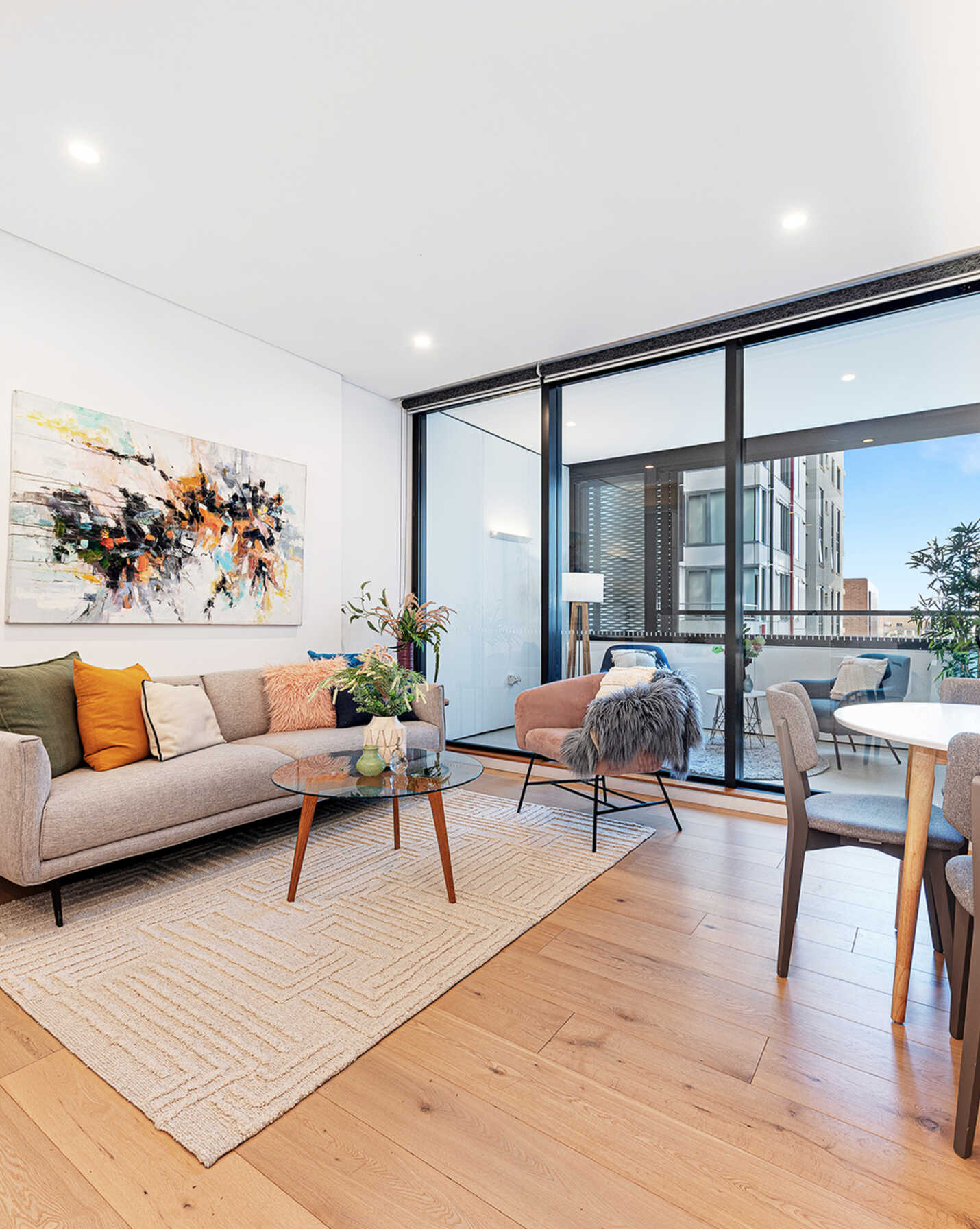 703/229 Miller Street North Sydney, Sydney - Thumbnail 3