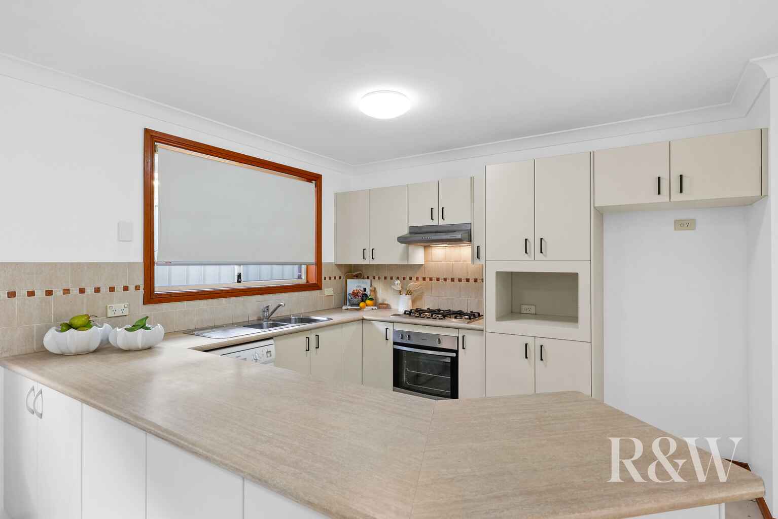 12 Martin Place Mount Annan 12 Martin Place Mount Annan